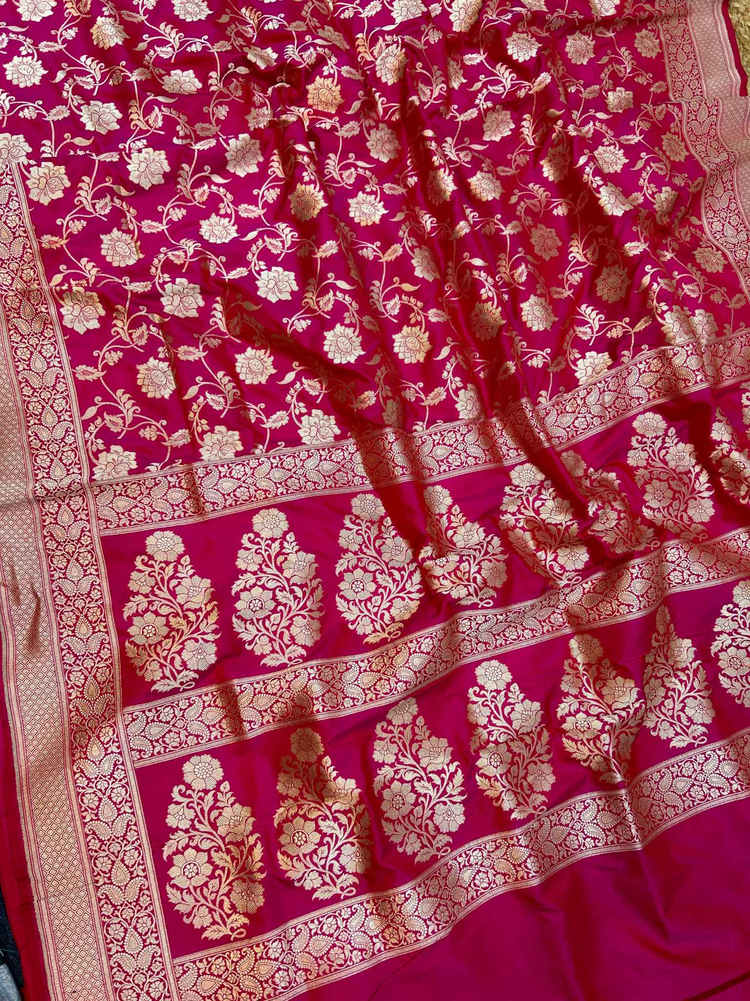 Pure Katan Silk Handloom Banarasi Saree - Jaal work