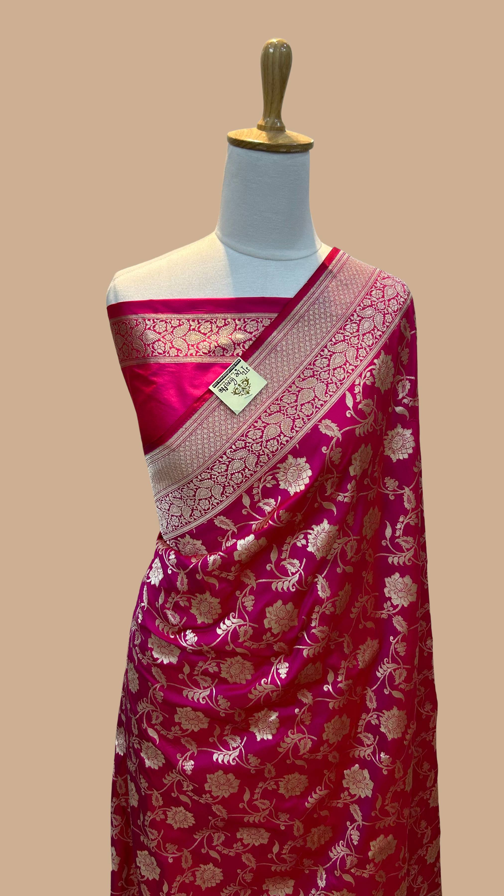 Pure Katan Silk Handloom Banarasi Saree - Jaal work