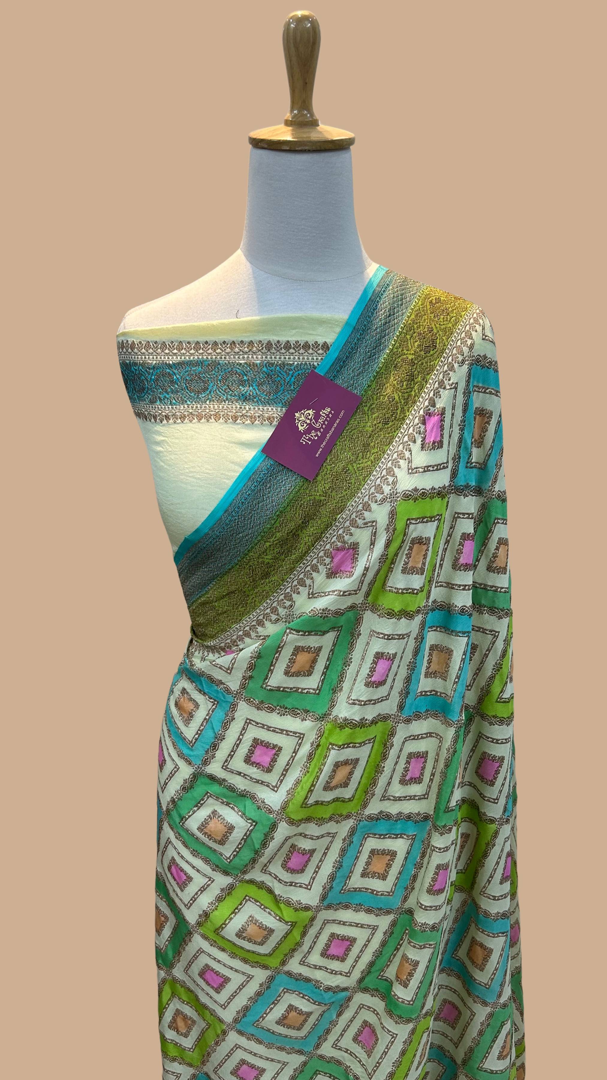 Pure Crepe Georgette Banarasi Saree - Antique Zari