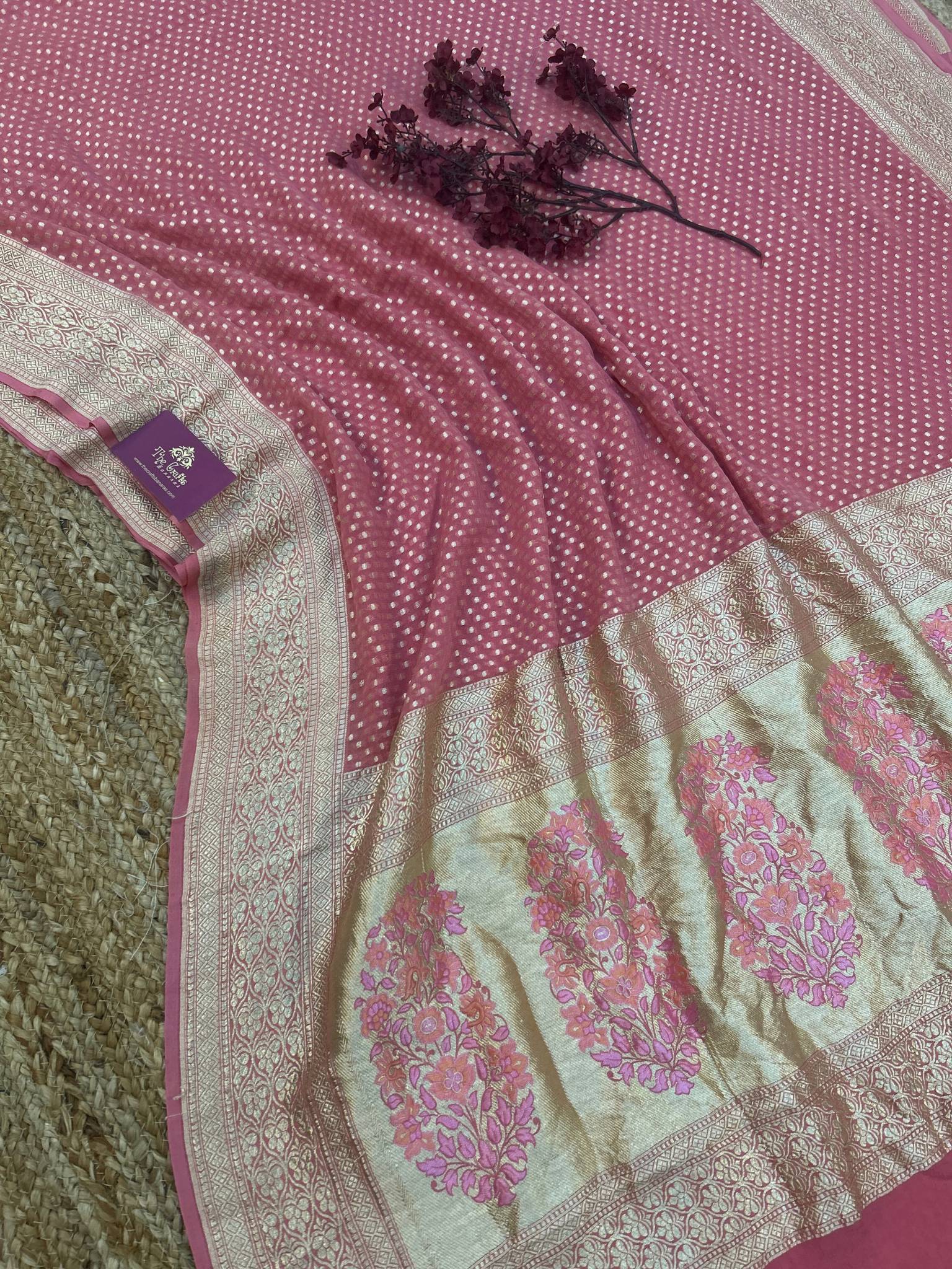 Khaddi Georgette Handloom Banarasi Saree - with Meenakari buta