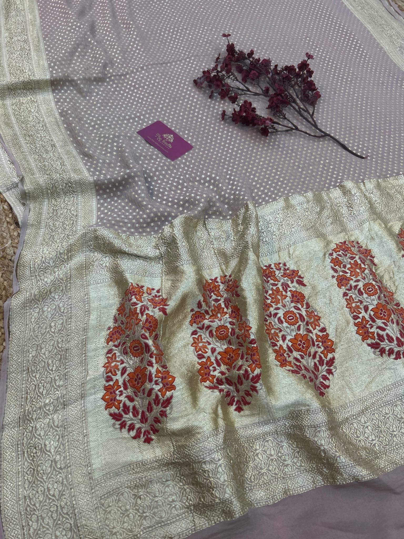 Khaddi Georgette Handloom Banarasi Saree - with Meenakari buta