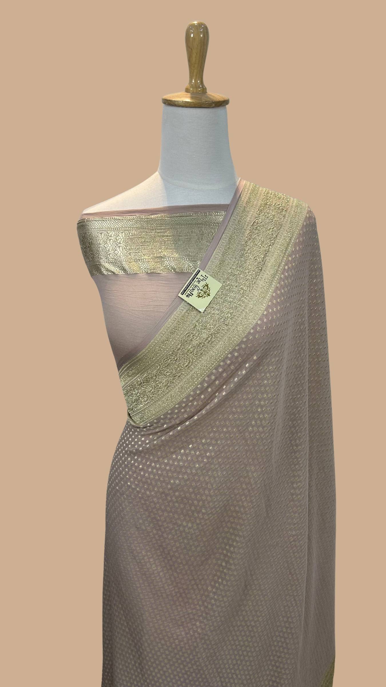 Khaddi Georgette Handloom Banarasi Saree - with Meenakari buta