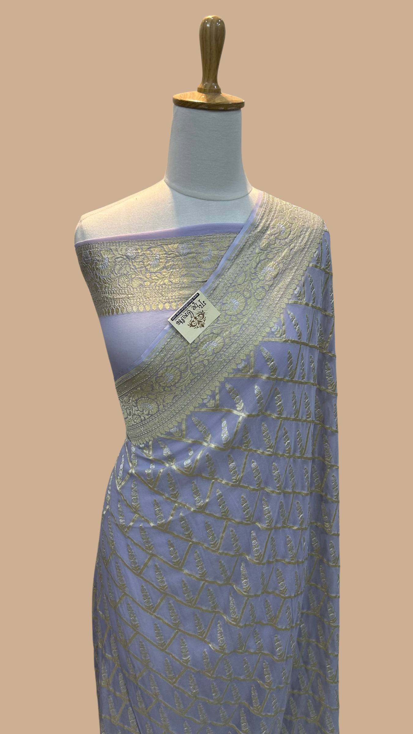 Khaddi Georgette Handloom Banarasi Saree - With sona roopa jaal work