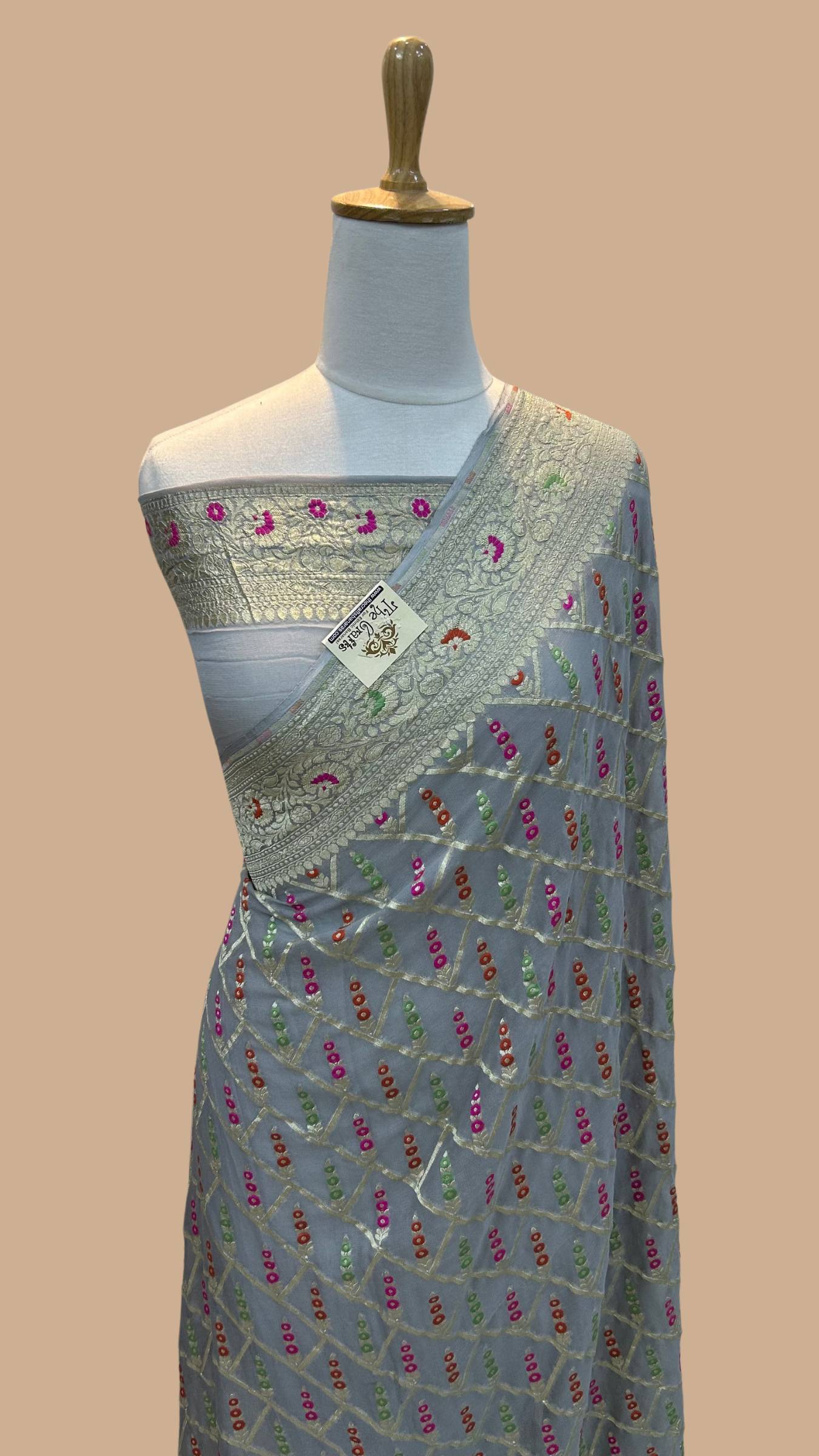 Khaddi Georgette Handloom Banarasi Saree - Jaal with Meenakari