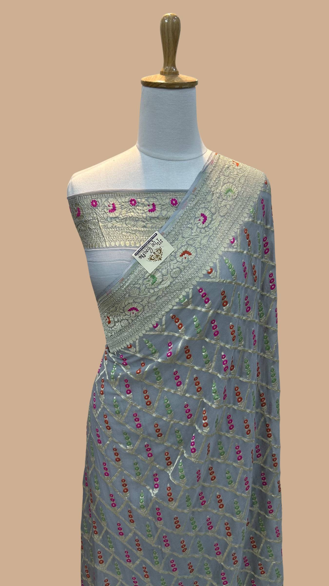 Khaddi Georgette Handloom Banarasi Saree - Jaal with Meenakari