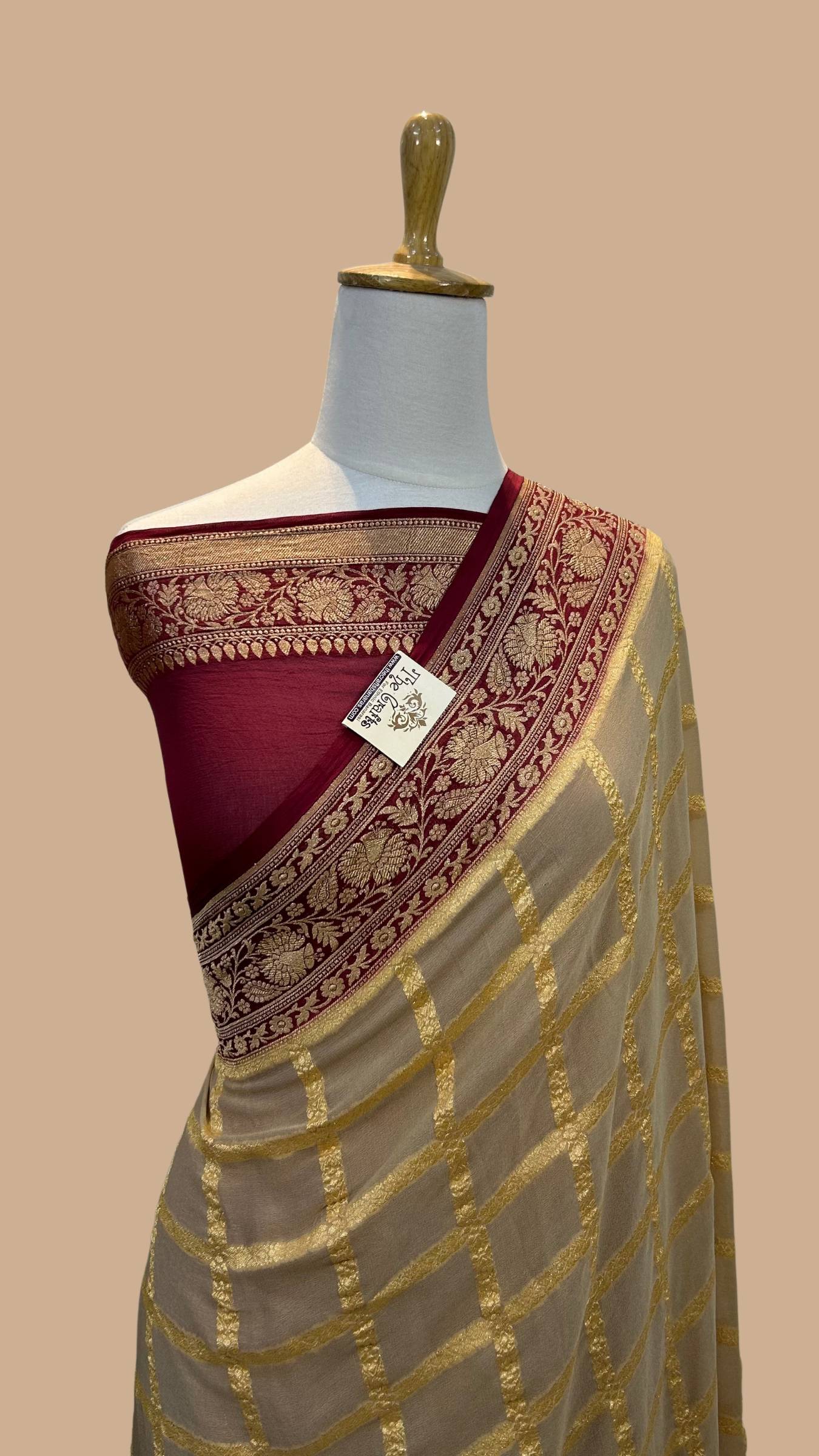 Khaddi Georgette Banarasi Saree - Gold Zari