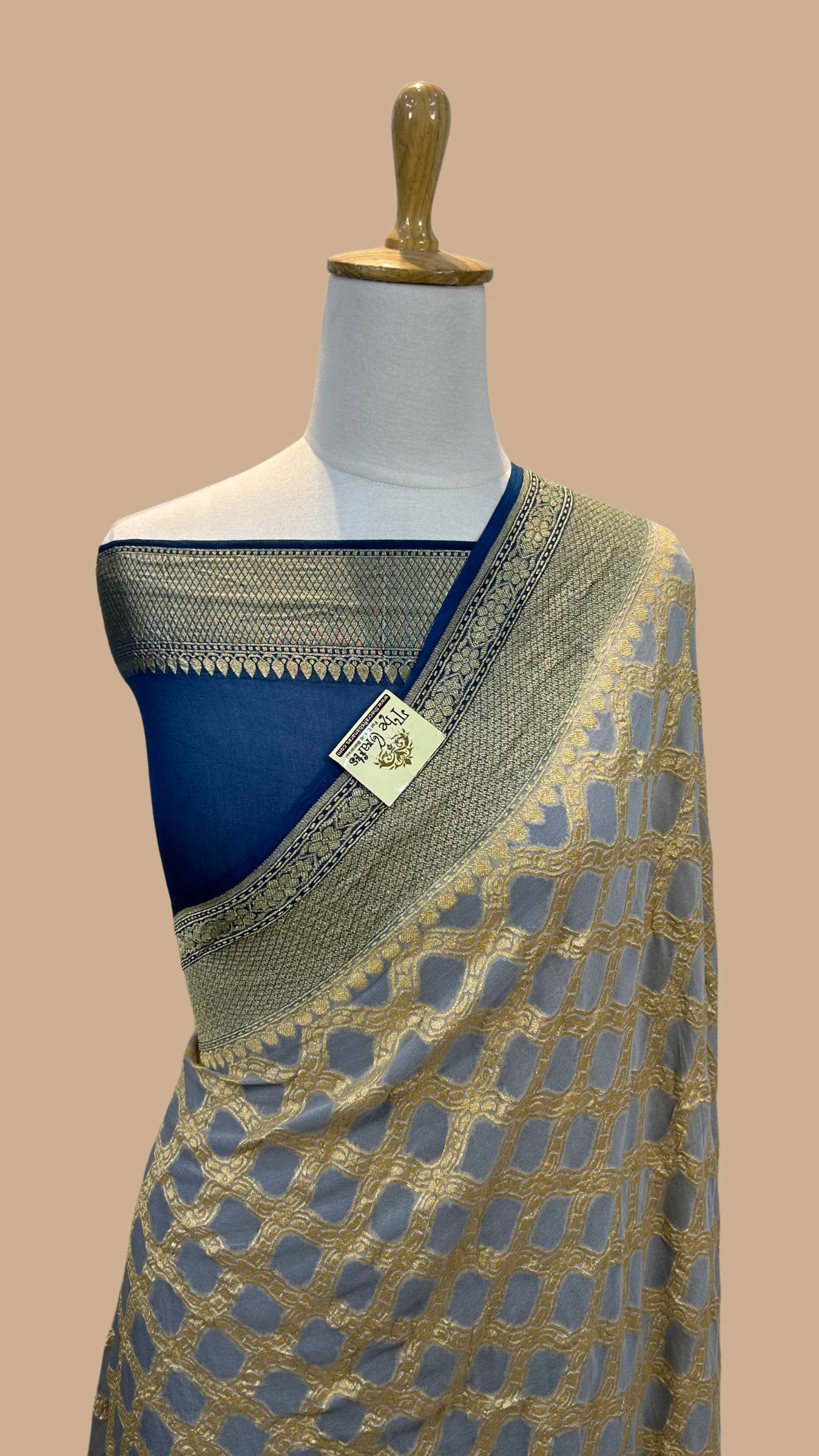 Khaddi Georgette Banarasi Saree - Gold Zari