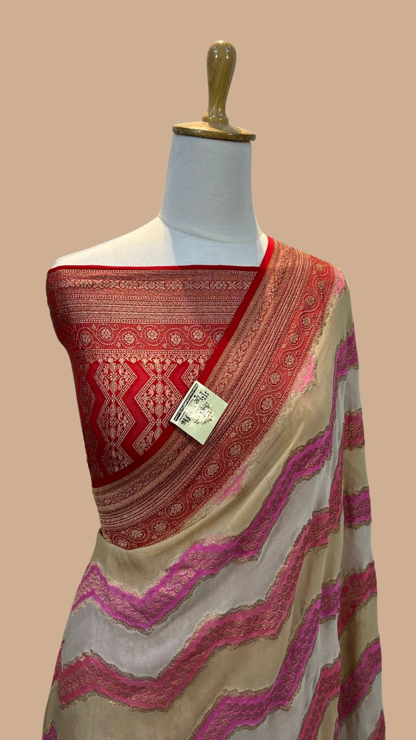 Khaddi Georgette Handloom Banarasi Saree