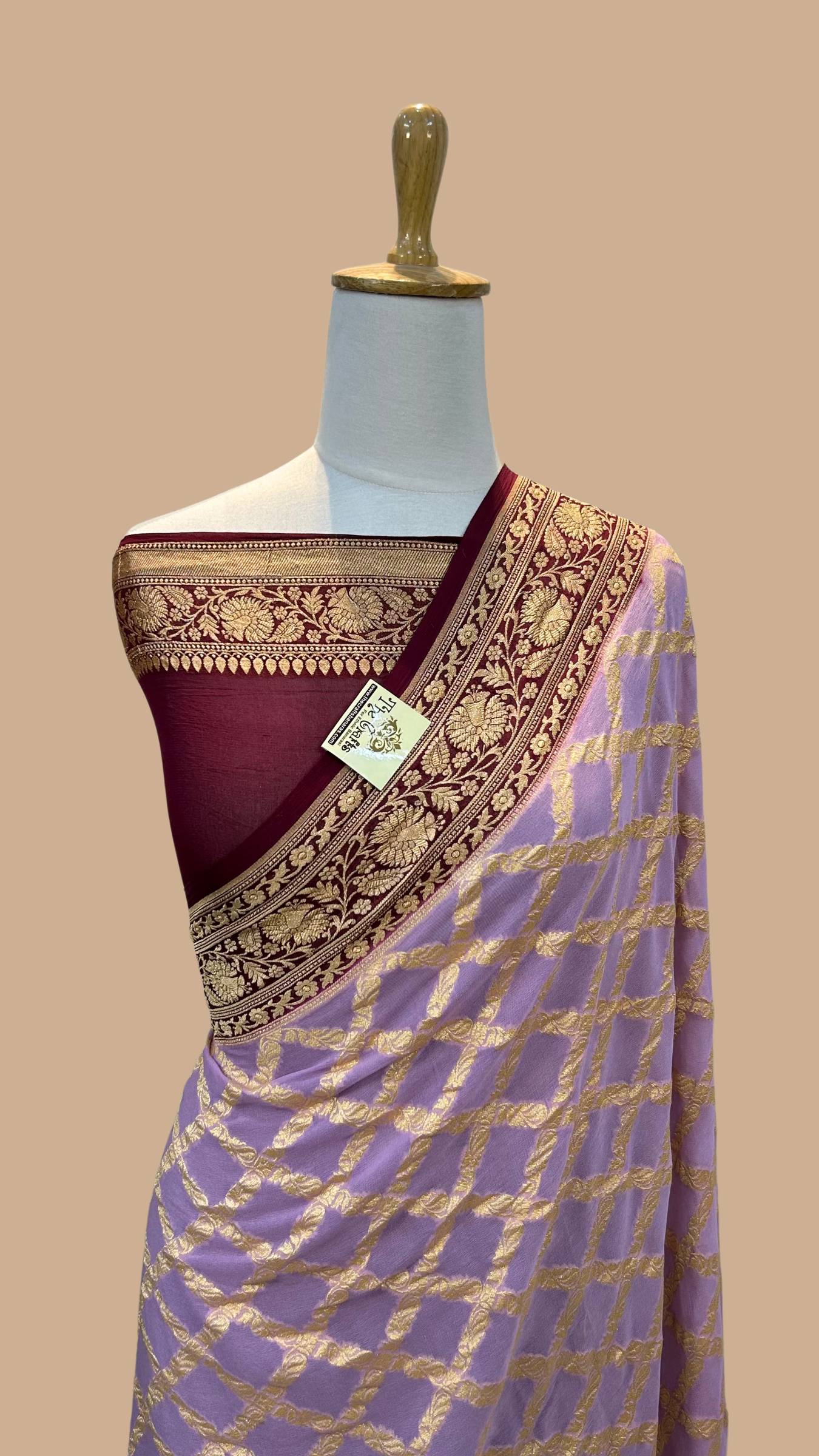 Khaddi Georgette Banarasi Saree - Gold Zari