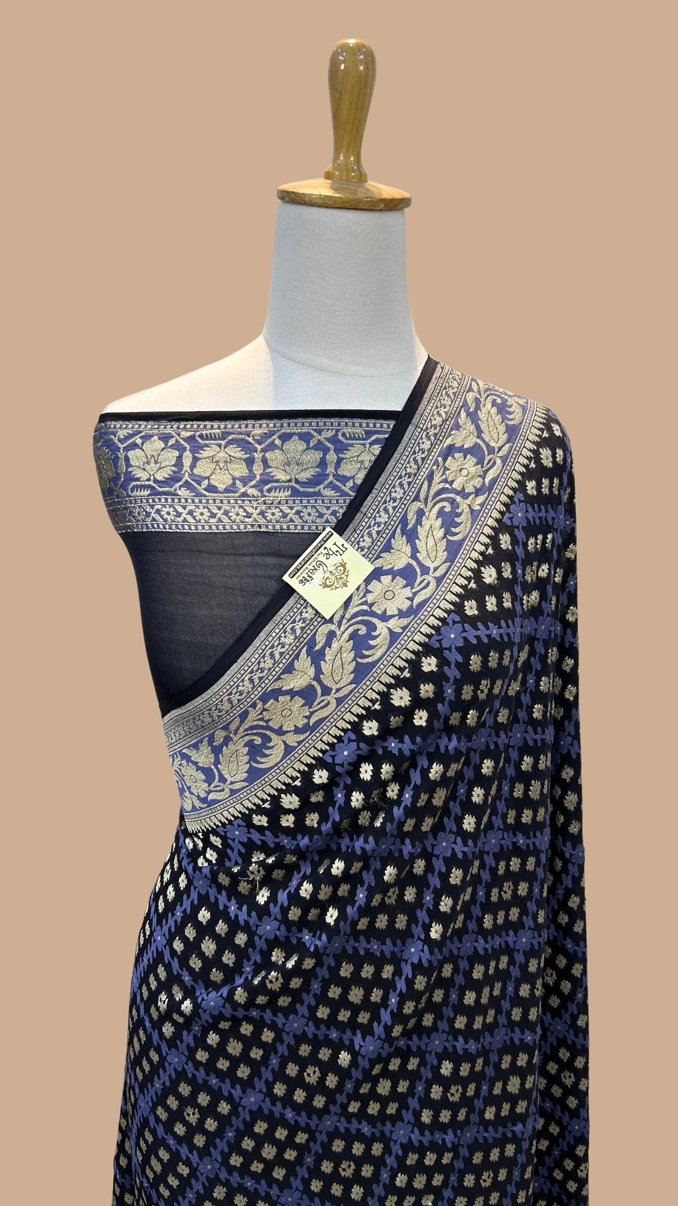 Khaddi Georgette Handloom Banarasi Saree - With sona roopa jaal work