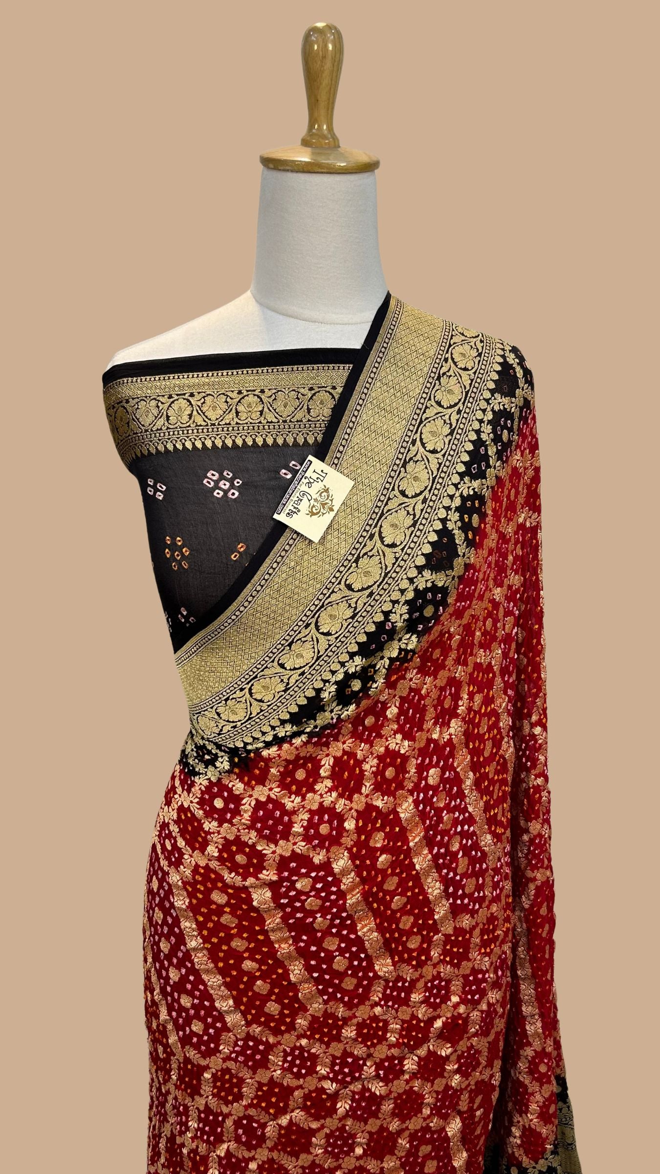 Pure Georgette Banarasi Handloom Bandhej Saree