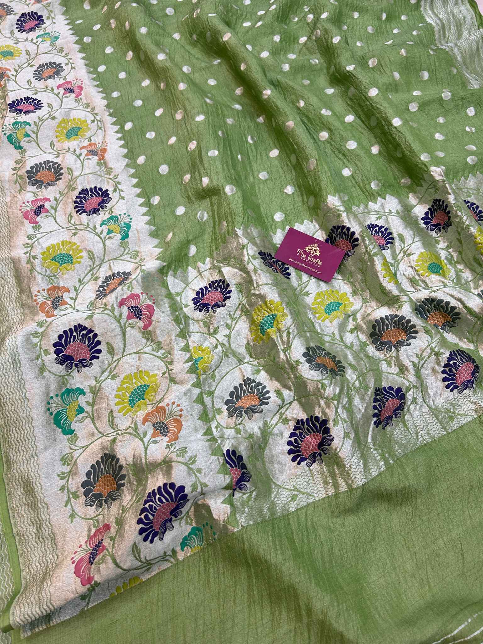 Tussar Georgette Handloom Banarasi Saree - Jaal with Meenakari