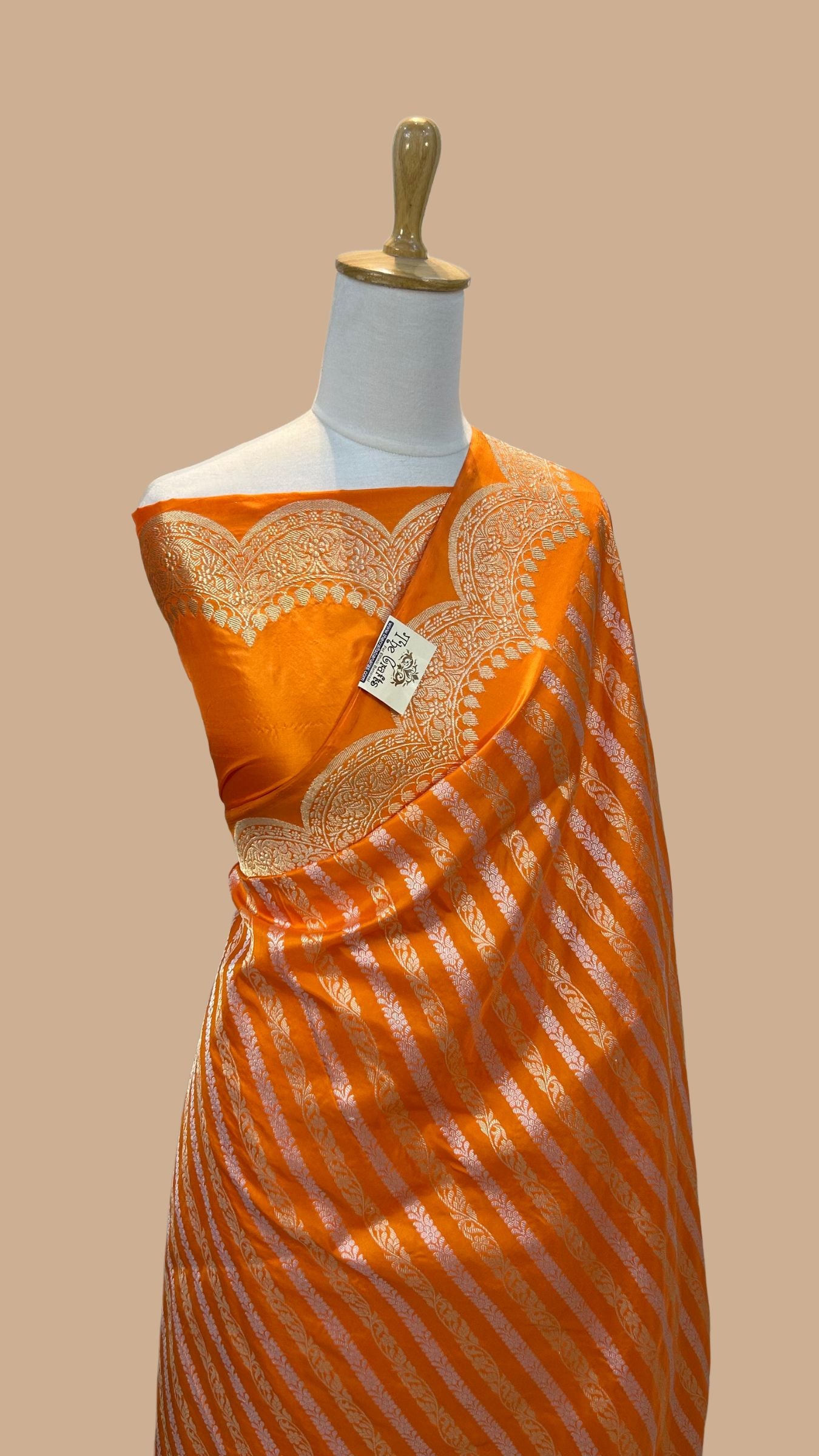 Pure Katan Silk Handloom Banarasi Saree - Sona roopa with kadhua border