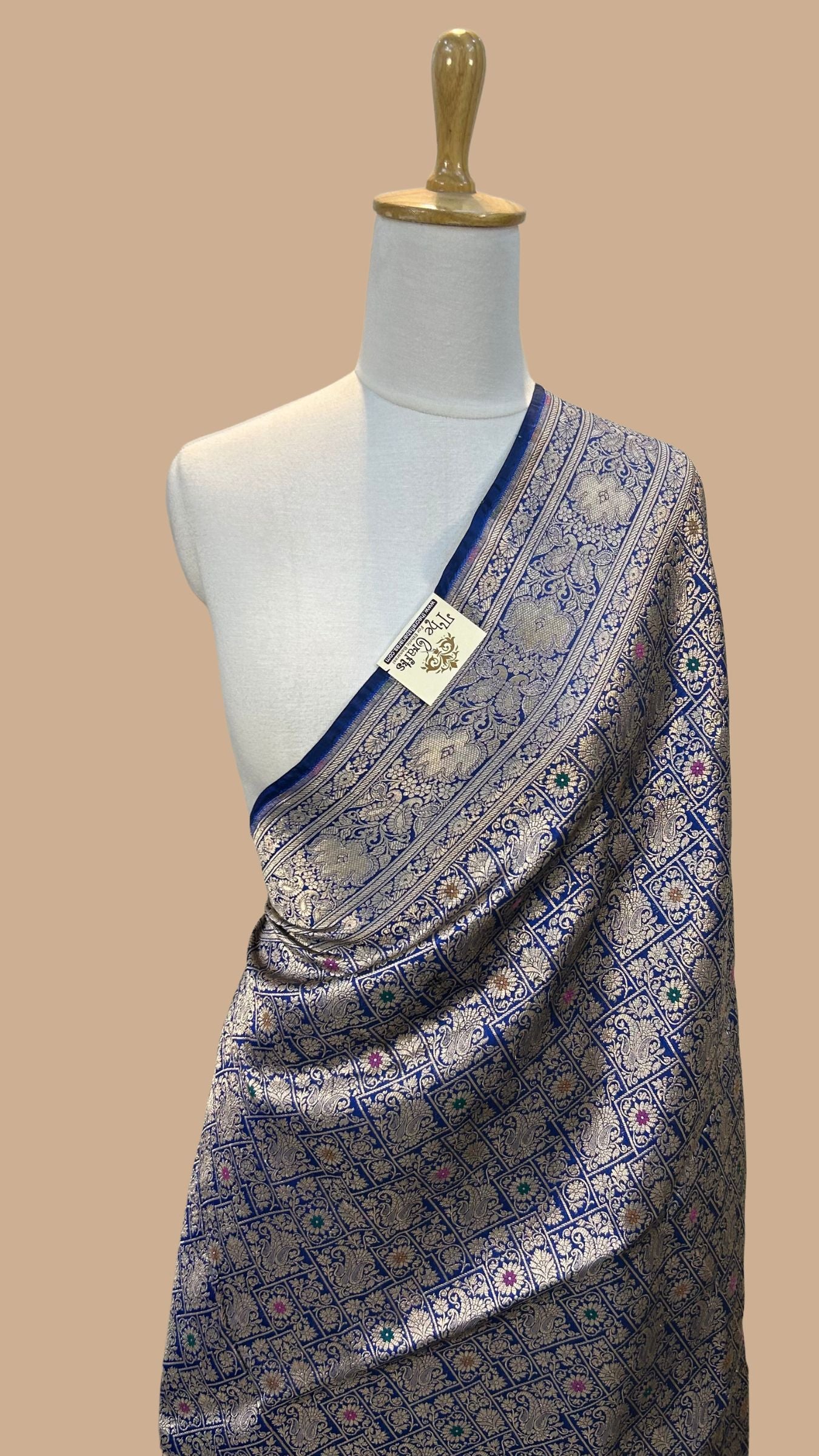 Pure Katan Silk Handloom Banarasi Saree - Tanchui Brocade Meena