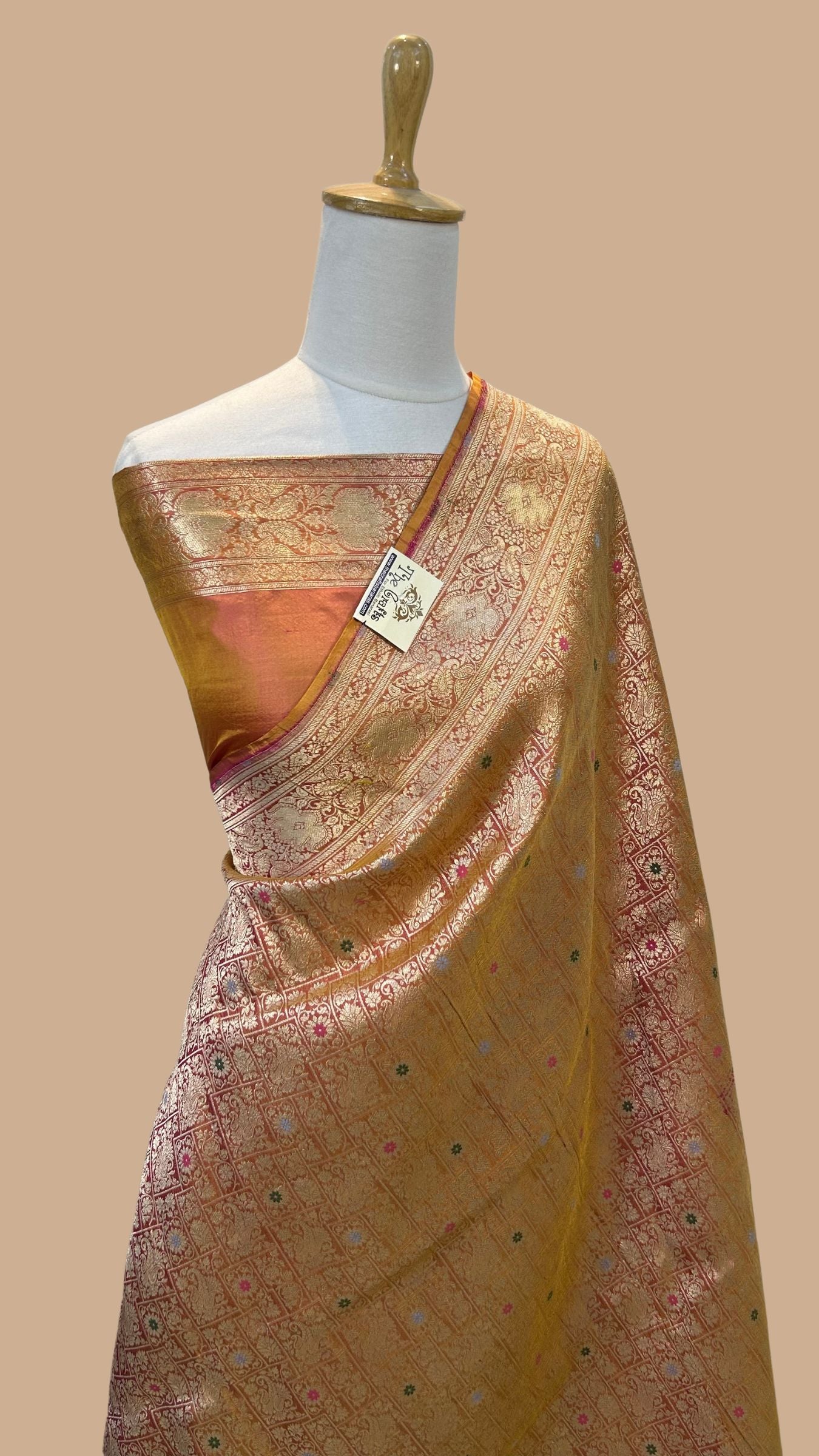 Pure Katan Silk Handloom Banarasi Saree - Tanchui Brocade Meena