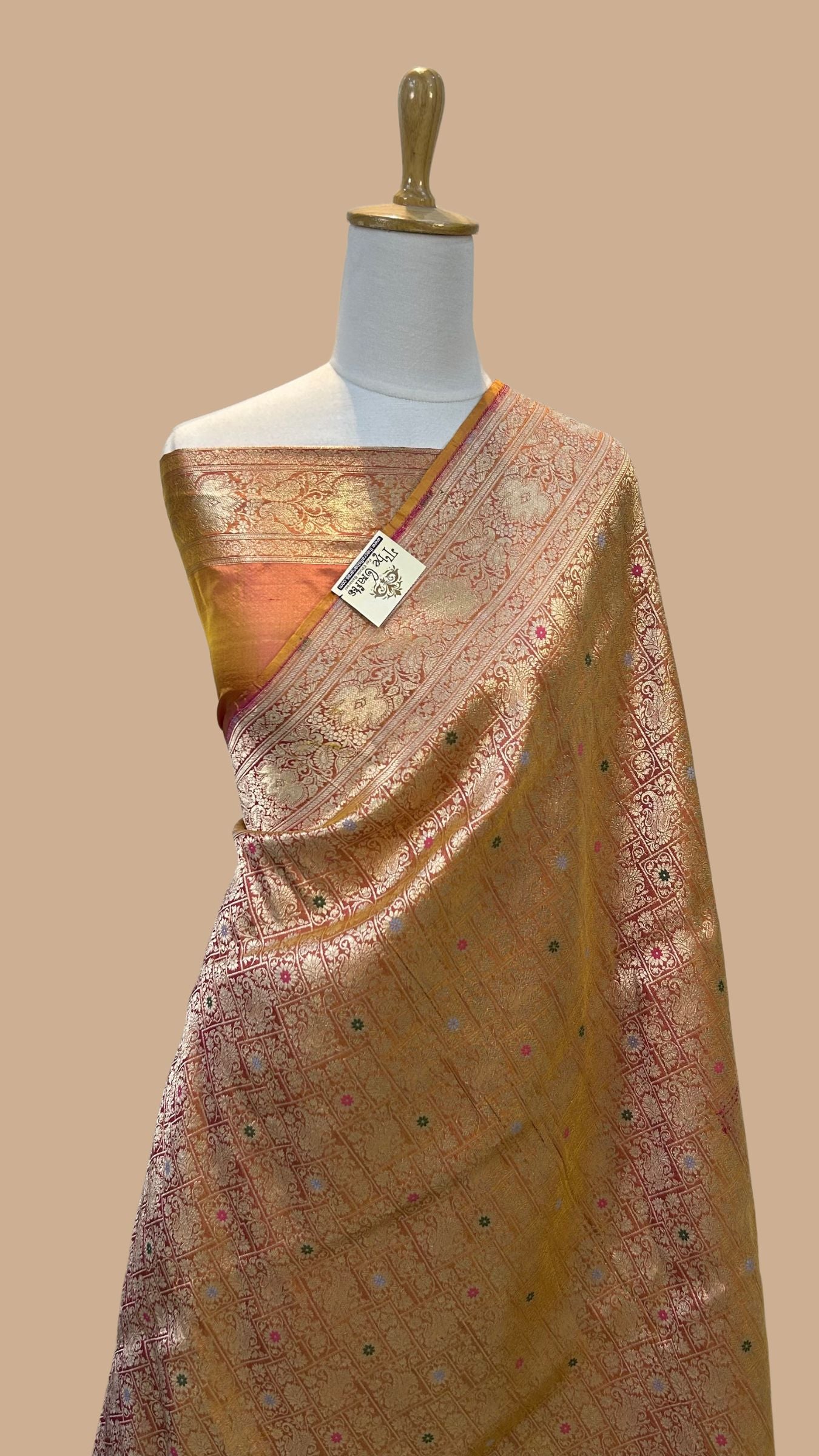 Pure Katan Silk Handloom Banarasi Saree - Tanchui Brocade Meena