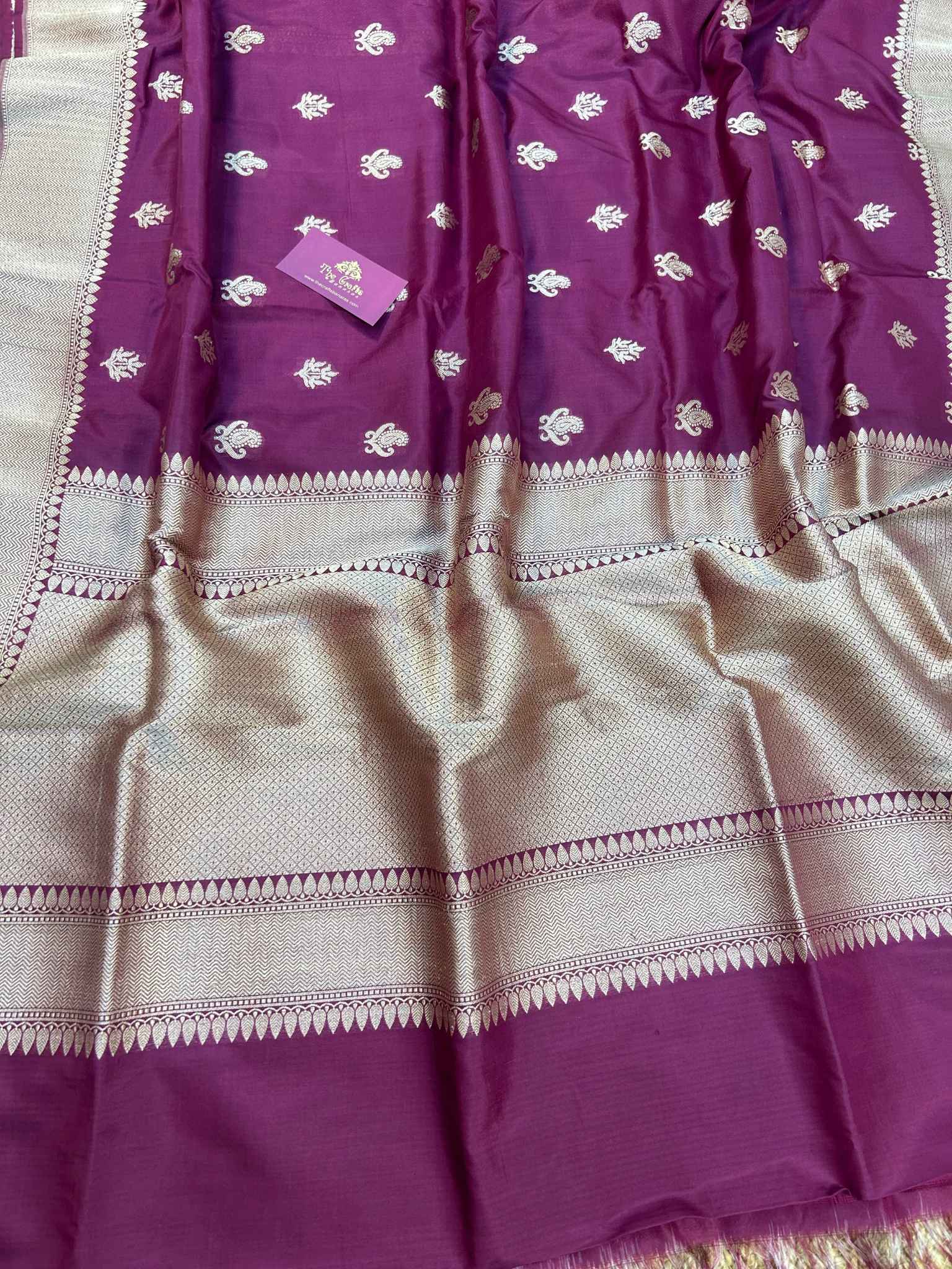 Pure Katan Silk Handloom Banarasi Saree - Jaal work