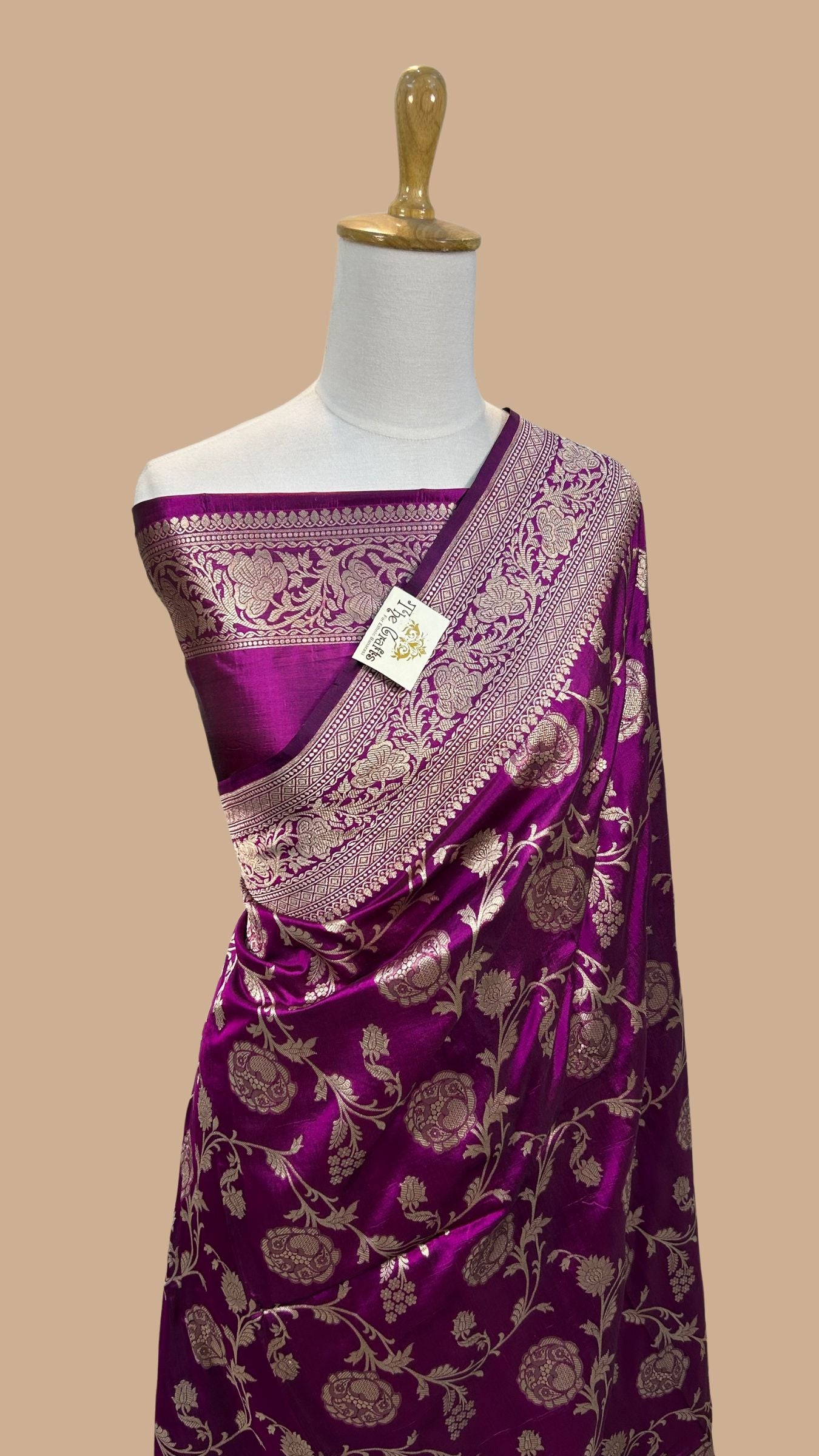 Pure Katan Silk Handloom Banarasi Saree - Jaal work