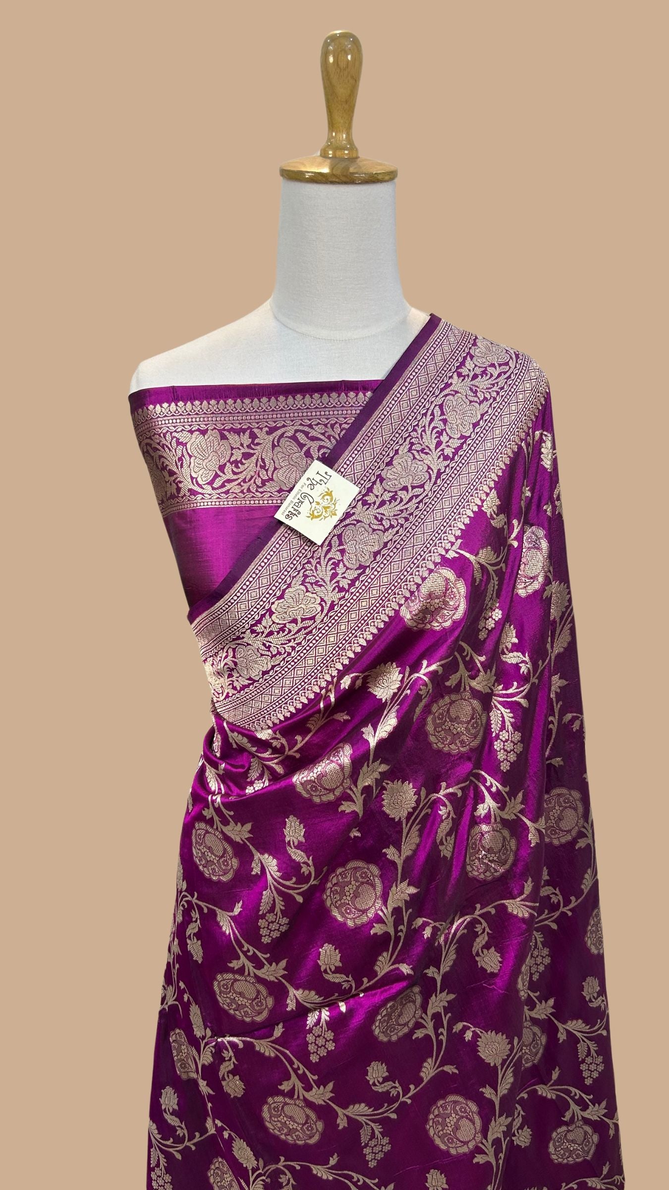 Pure Katan Silk Handloom Banarasi Saree - Jaal work