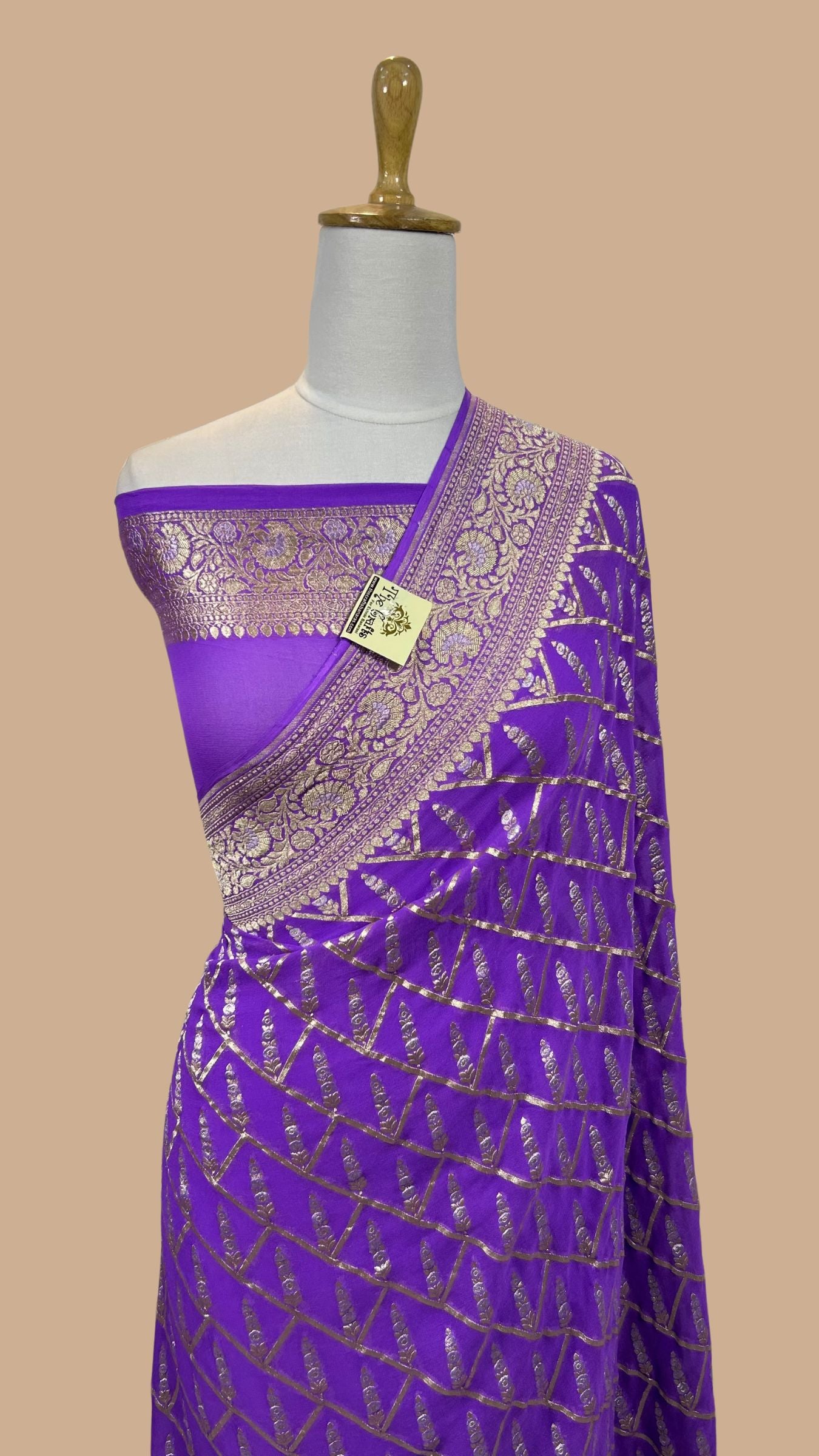 Khaddi Georgette Handloom Banarasi Saree - With sona roopa jaal work