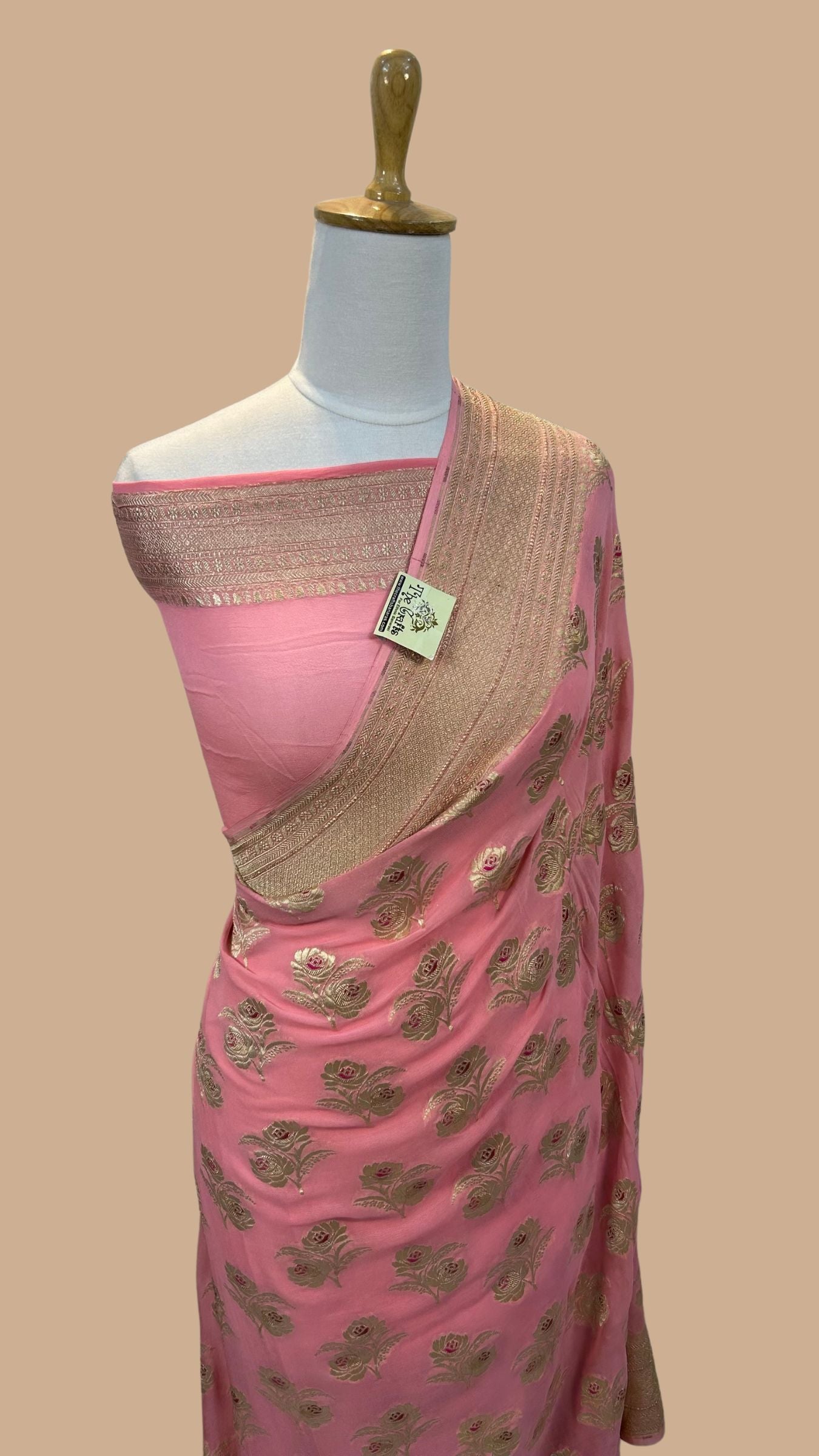 Khaddi Georgette Handloom Banarasi Saree - Jaal with Meenakari