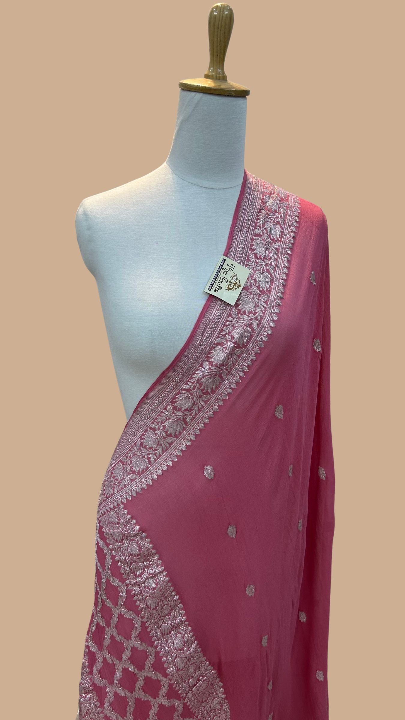 Pure Georgette Banarasi Handloom Dupatta - silver zari