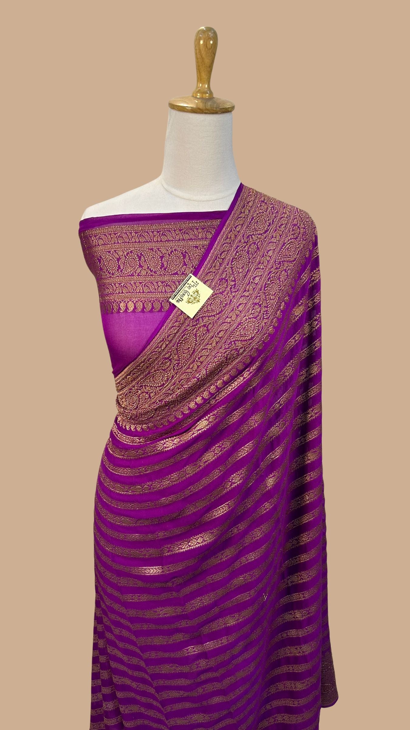 Khaddi Georgette Banarasi Saree - Antique Zari