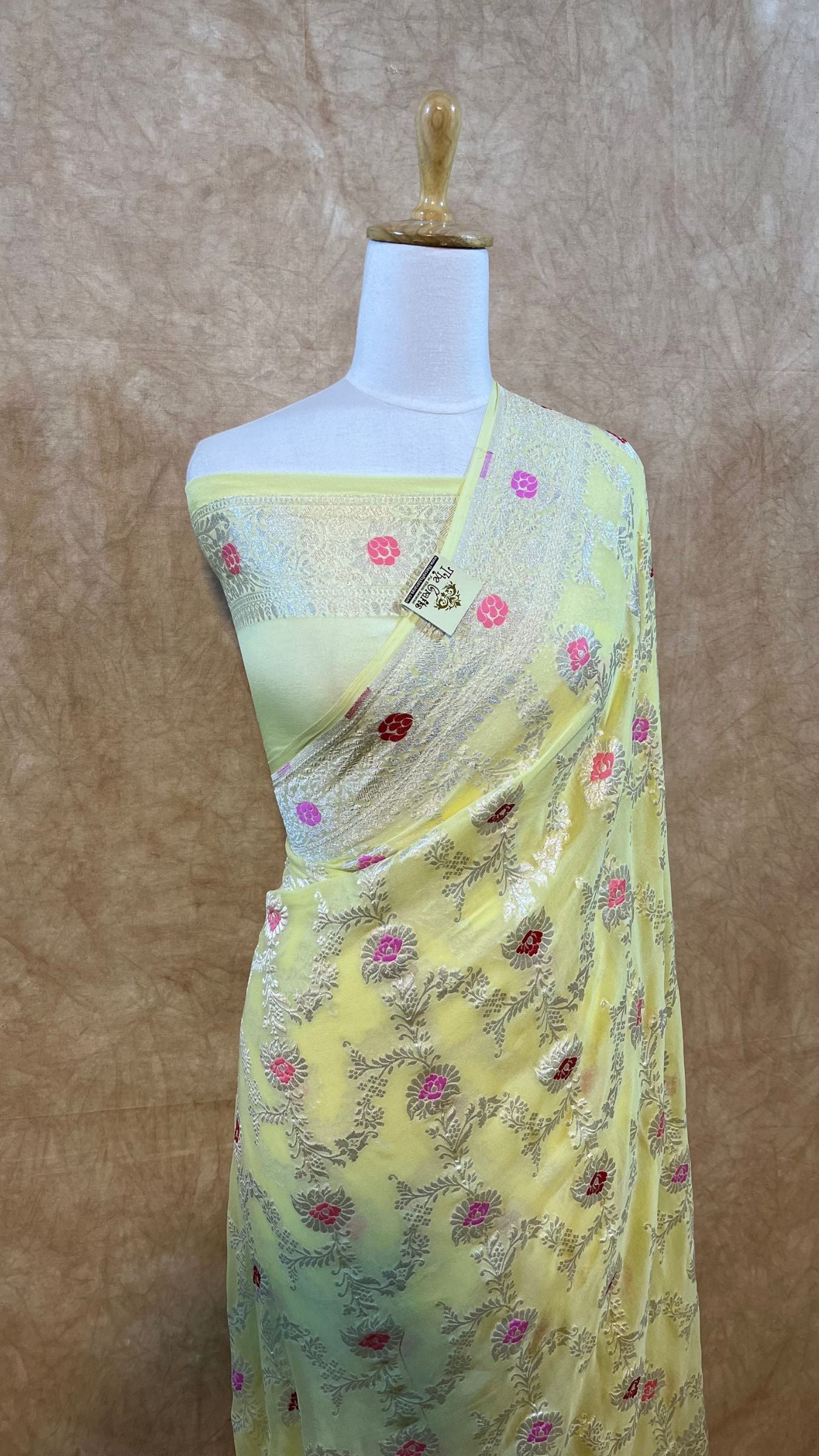 Khaddi Georgette Handloom Banarasi Saree - Jaal with Meenakari