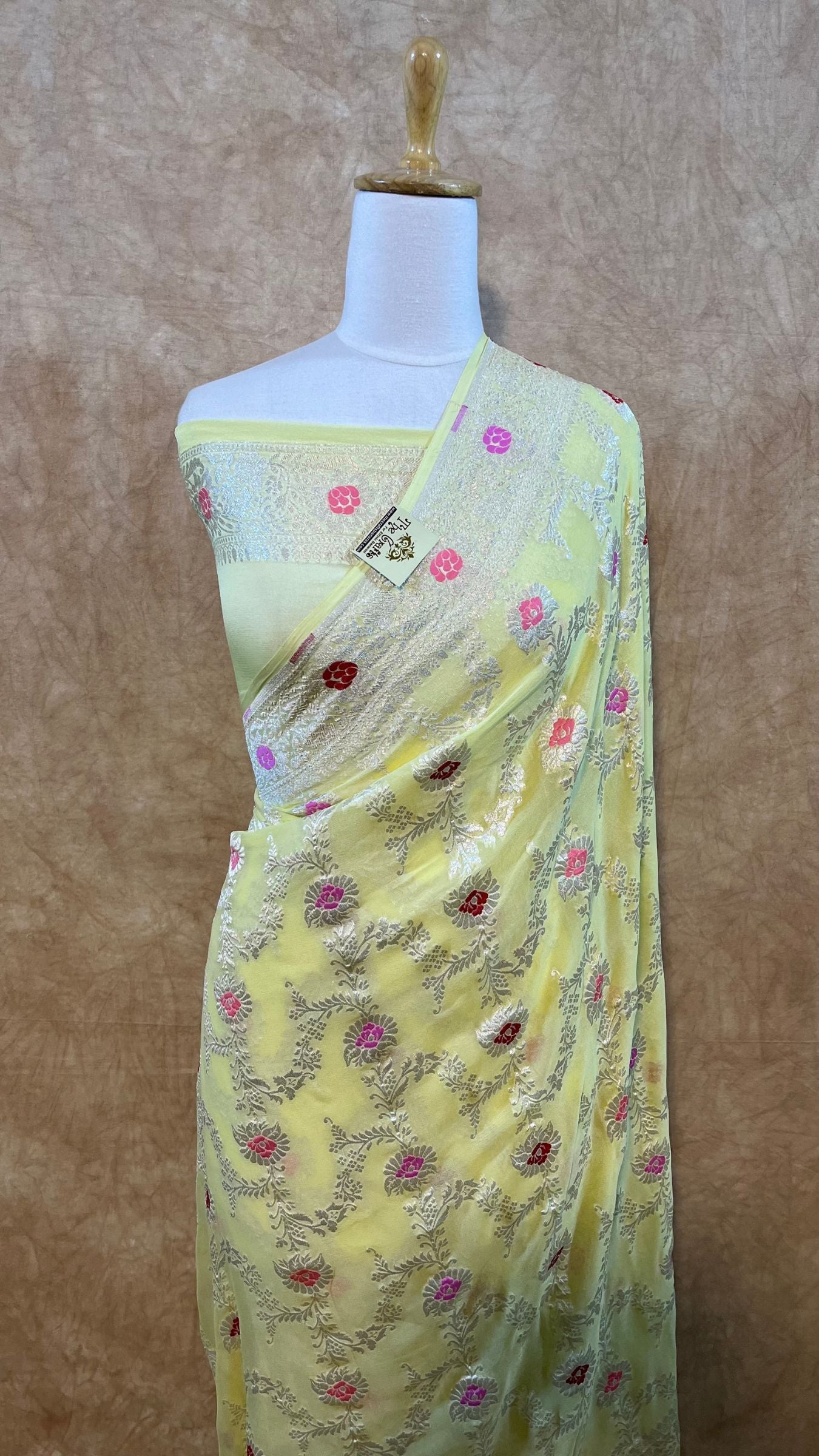 Khaddi Georgette Handloom Banarasi Saree - Jaal with Meenakari