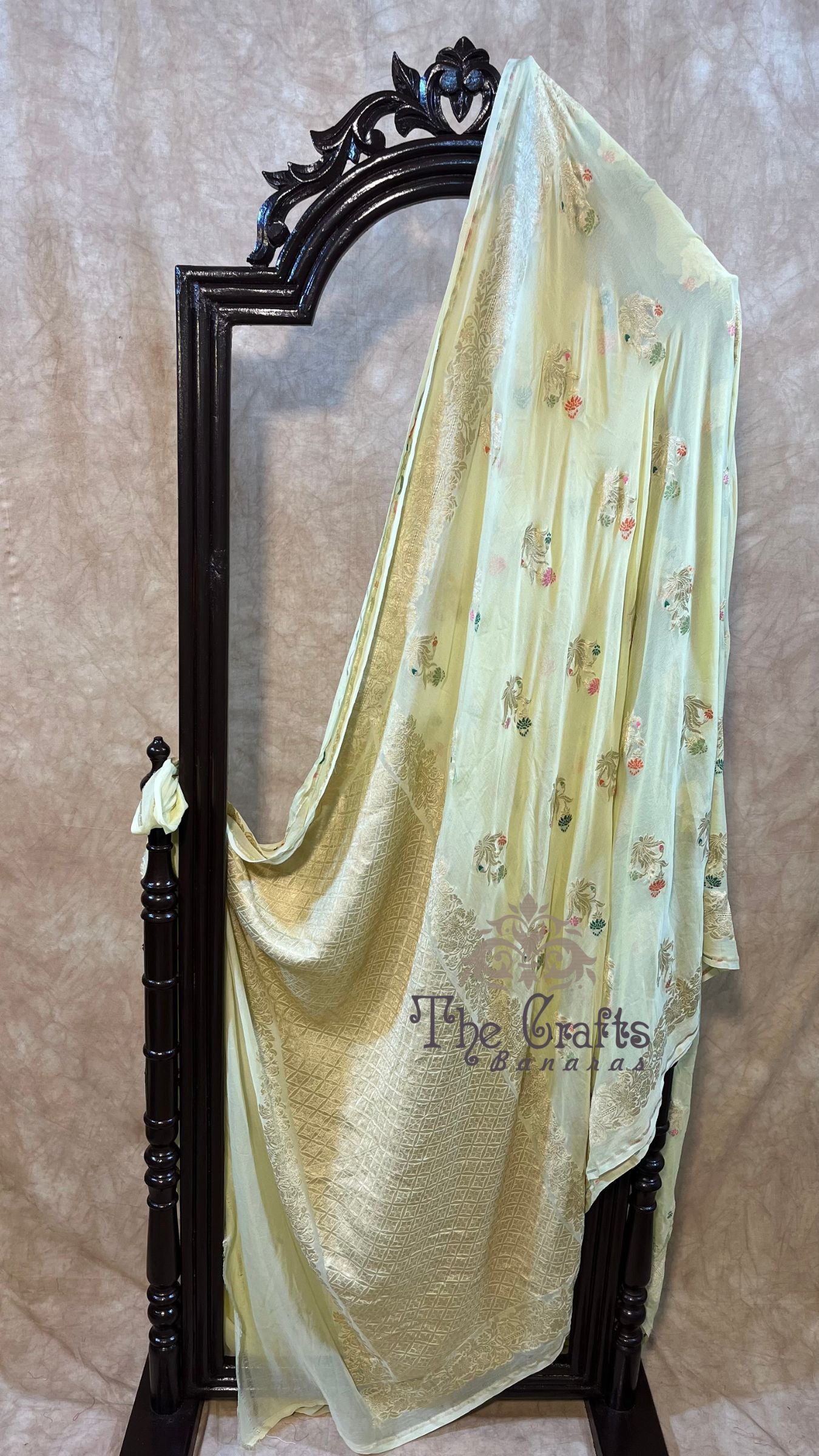 Khaddi Georgette Handloom Banarasi Saree - Jaal with Meenakari