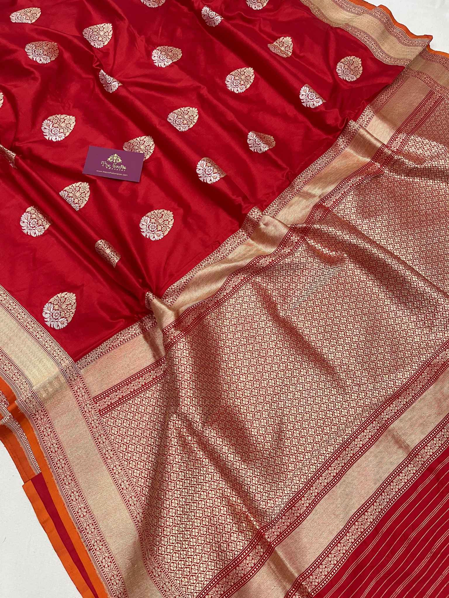 Pure Katan Silk Handloom Banarasi Saree - Kadhua sona rupa work