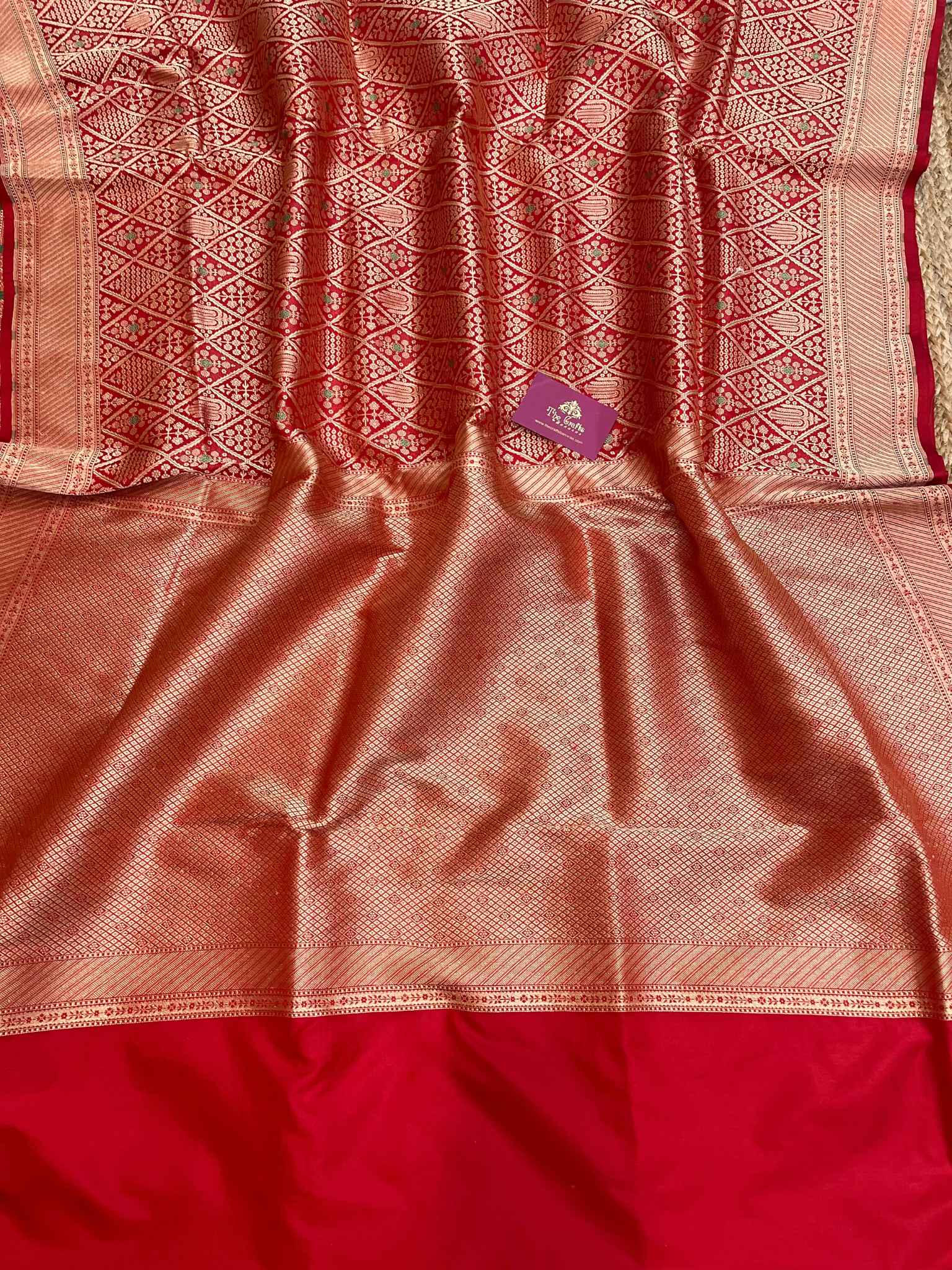 Pure Katan Silk Handloom Banarasi Saree - Tanchui Brocade Meena