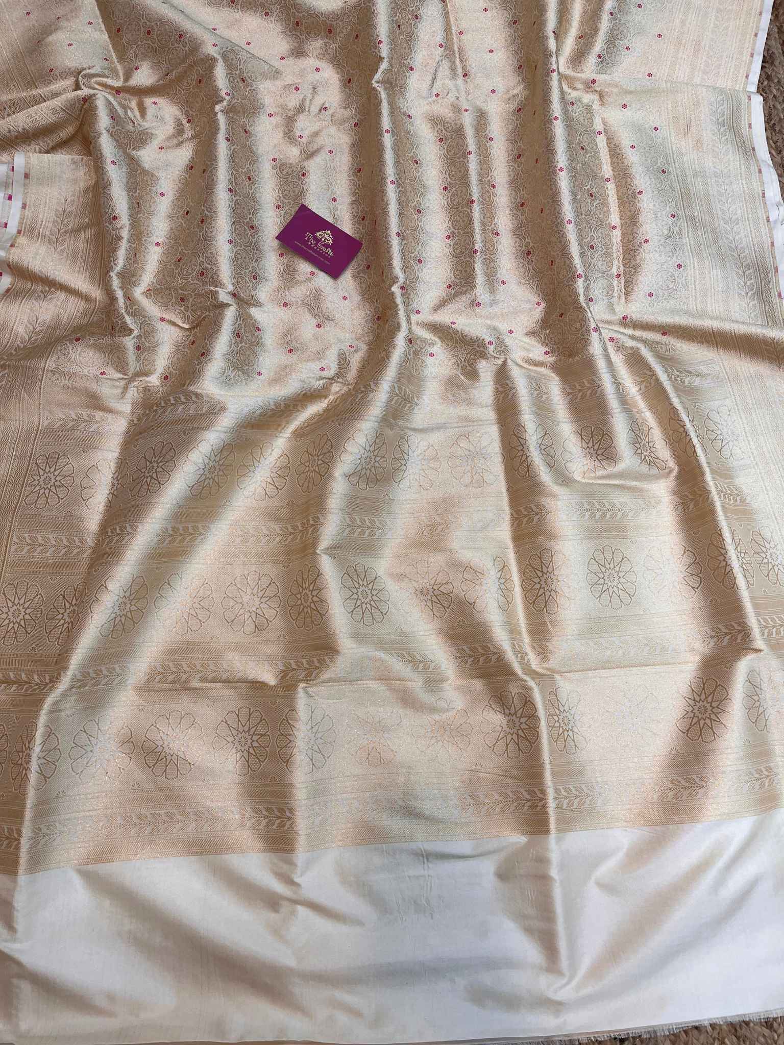 Pure Katan Silk Handloom Banarasi Saree - Tanchui Brocade Meena