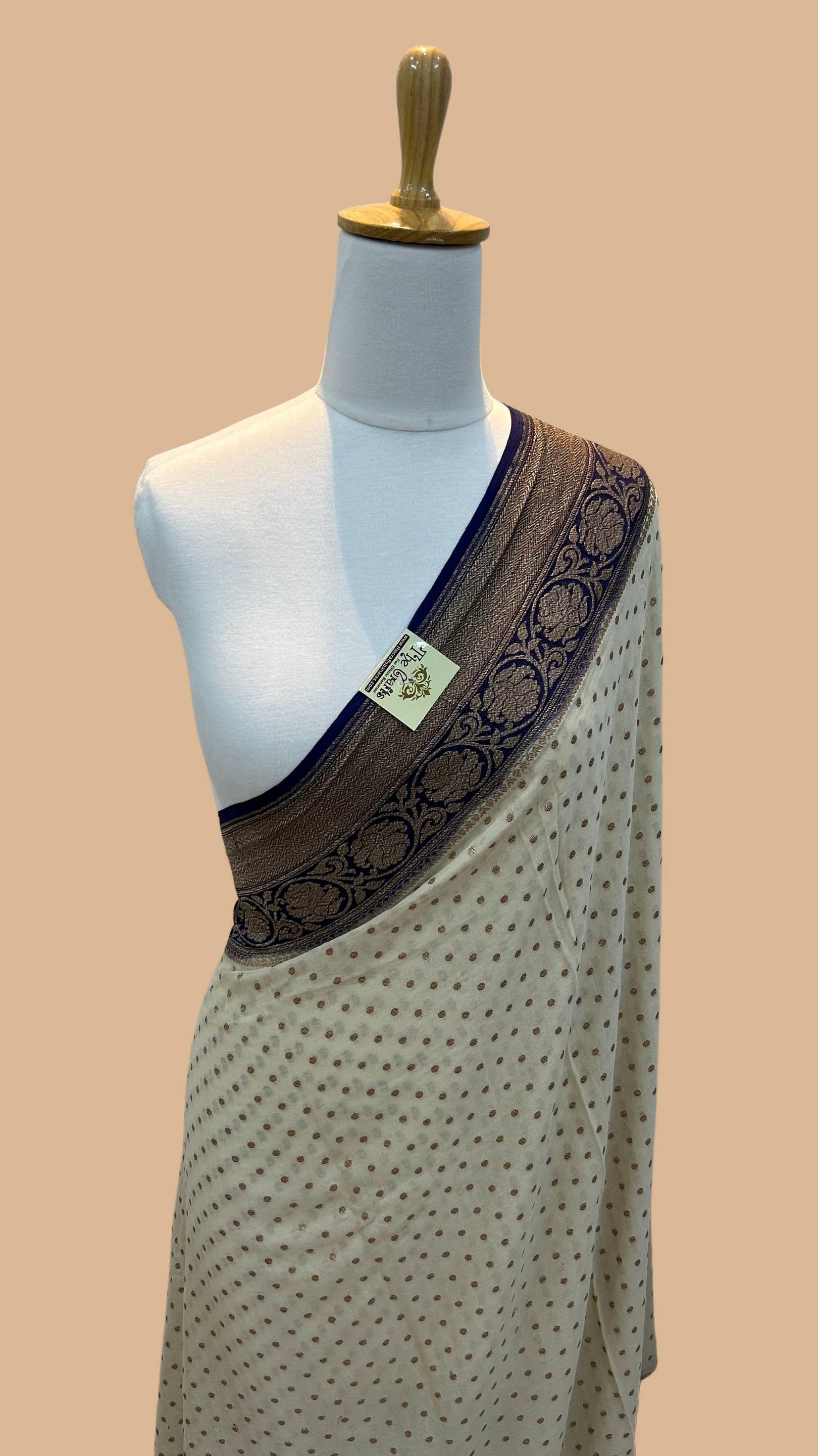 Khaddi Georgette Banarasi Saree - Antique Zari