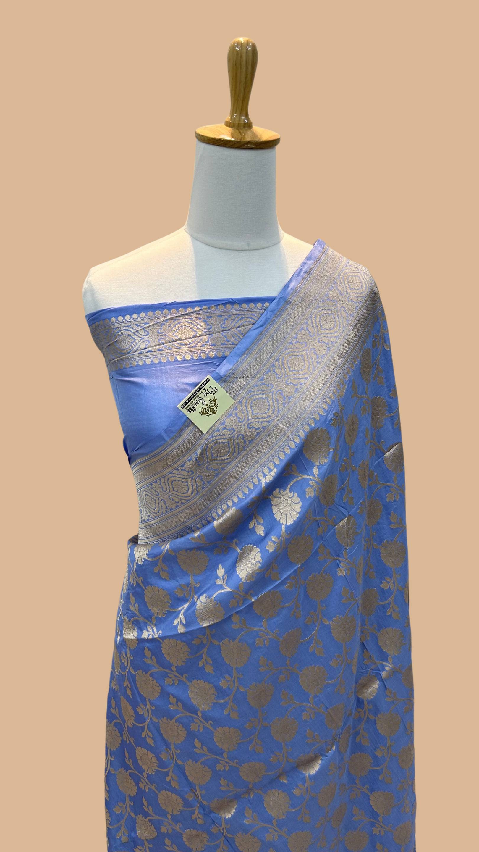 Pure Katan Silk Handloom Banarasi Saree - Jaal work