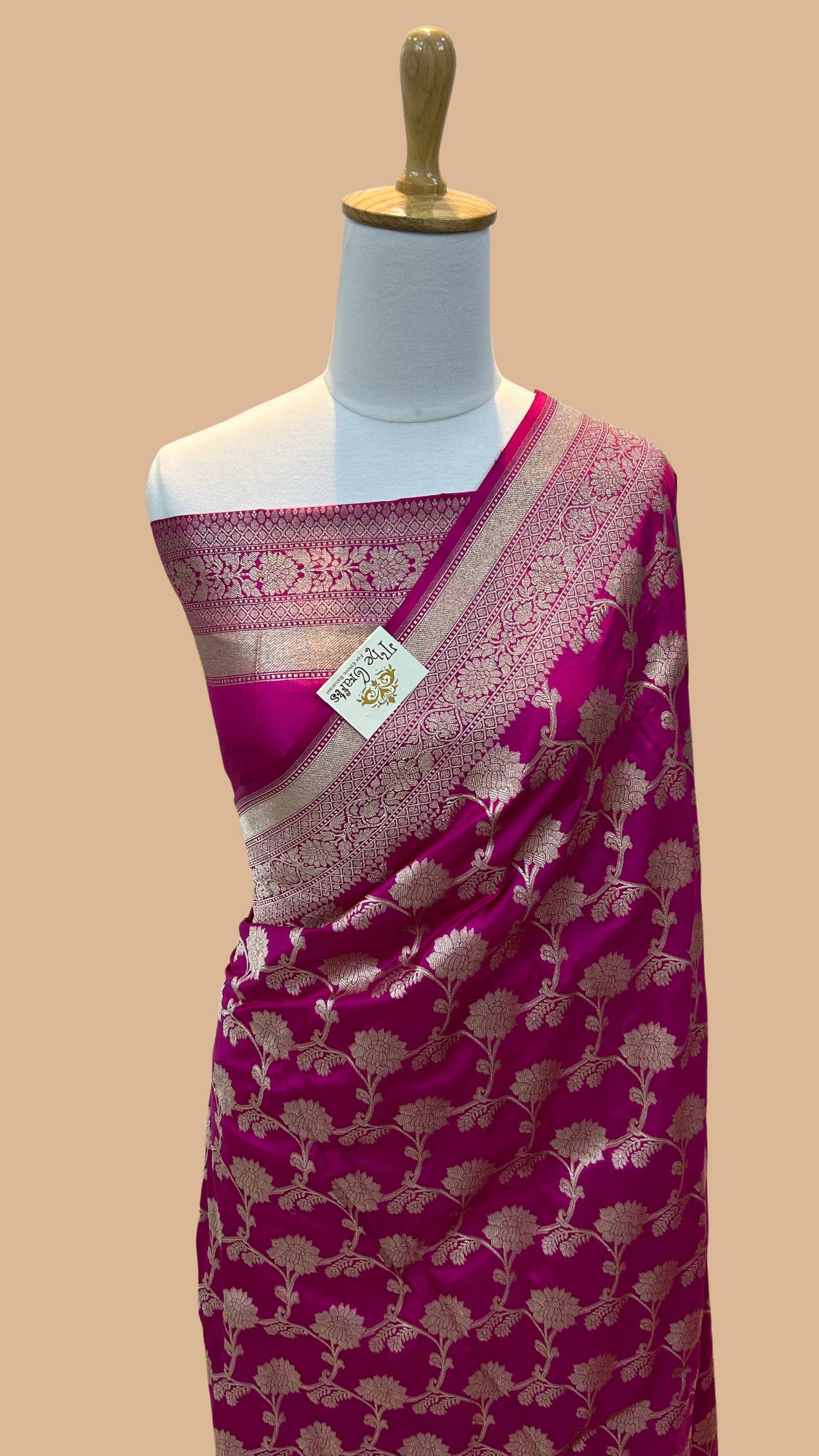 Pure Katan Silk Handloom Banarasi Saree - Jaal work