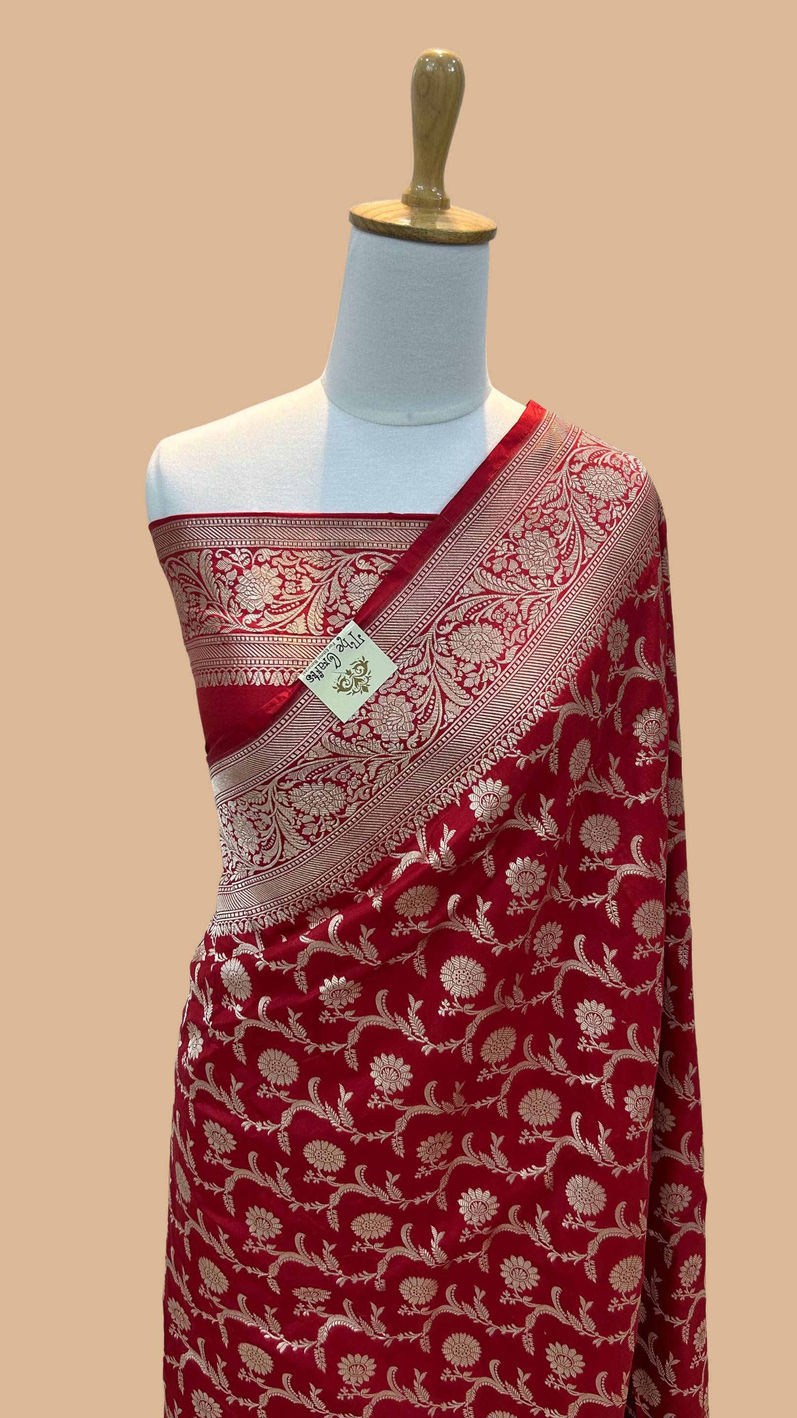 Pure Katan Silk Handloom Banarasi Saree - Jaal work