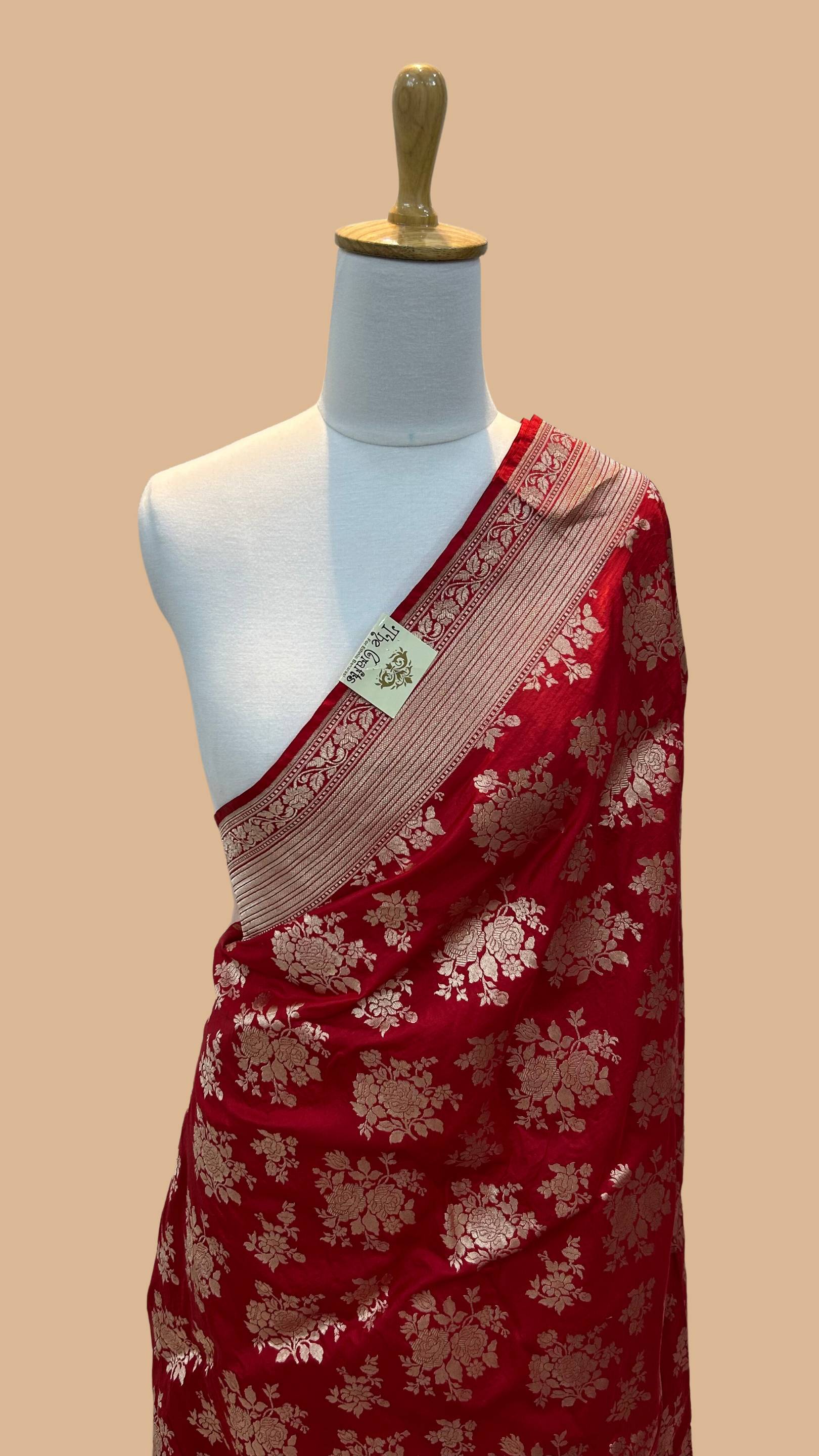 Pure Katan Silk Handloom Banarasi Saree - Jaal work