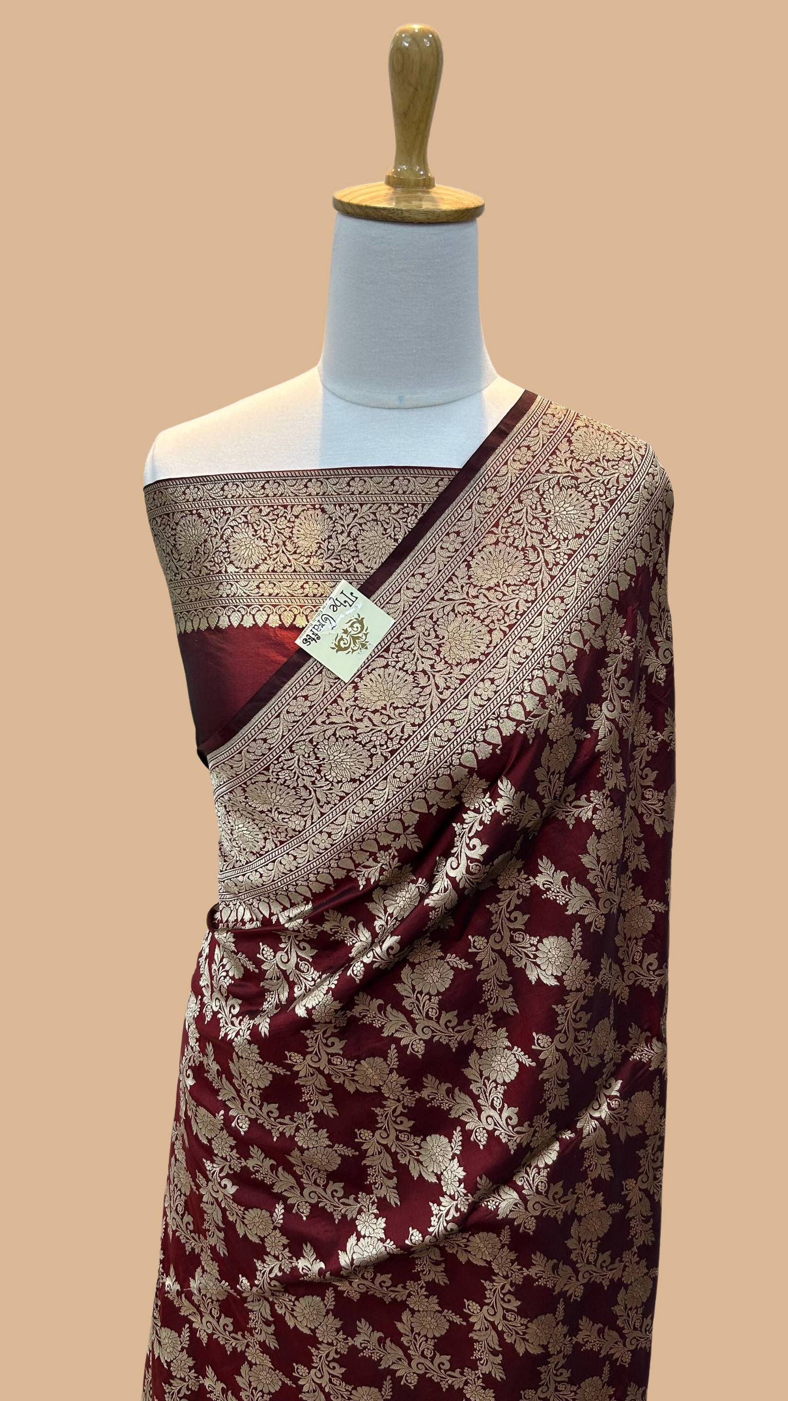 Pure Katan Silk Handloom Banarasi Saree - Jaal work