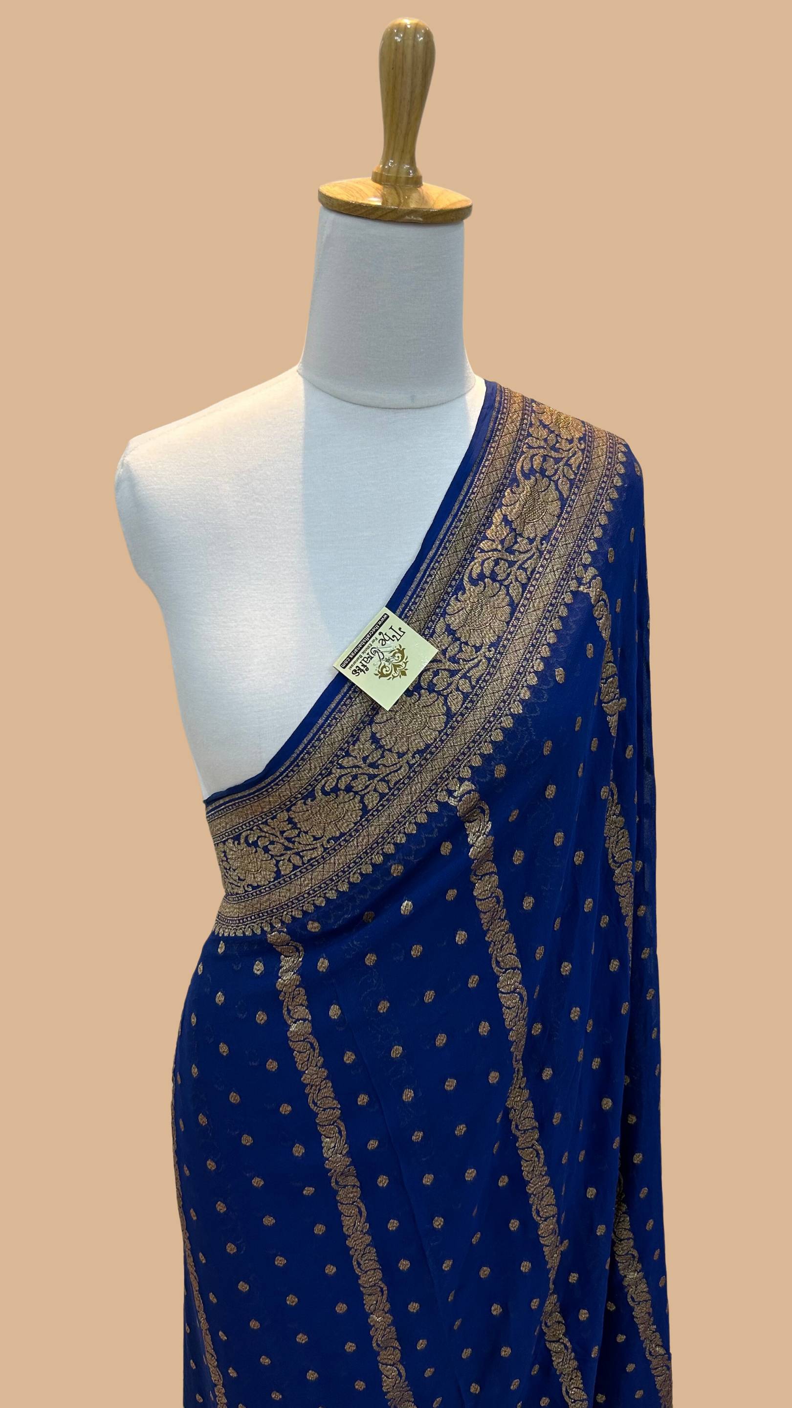 Khaddi Georgette Banarasi Saree - Antique Zari