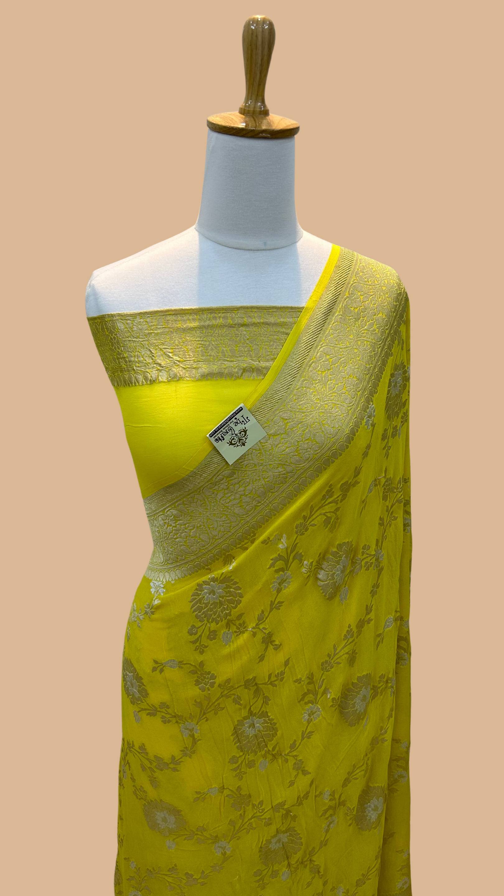 Khaddi Georgette Handloom Banarasi Saree - Jaal with Meenakari