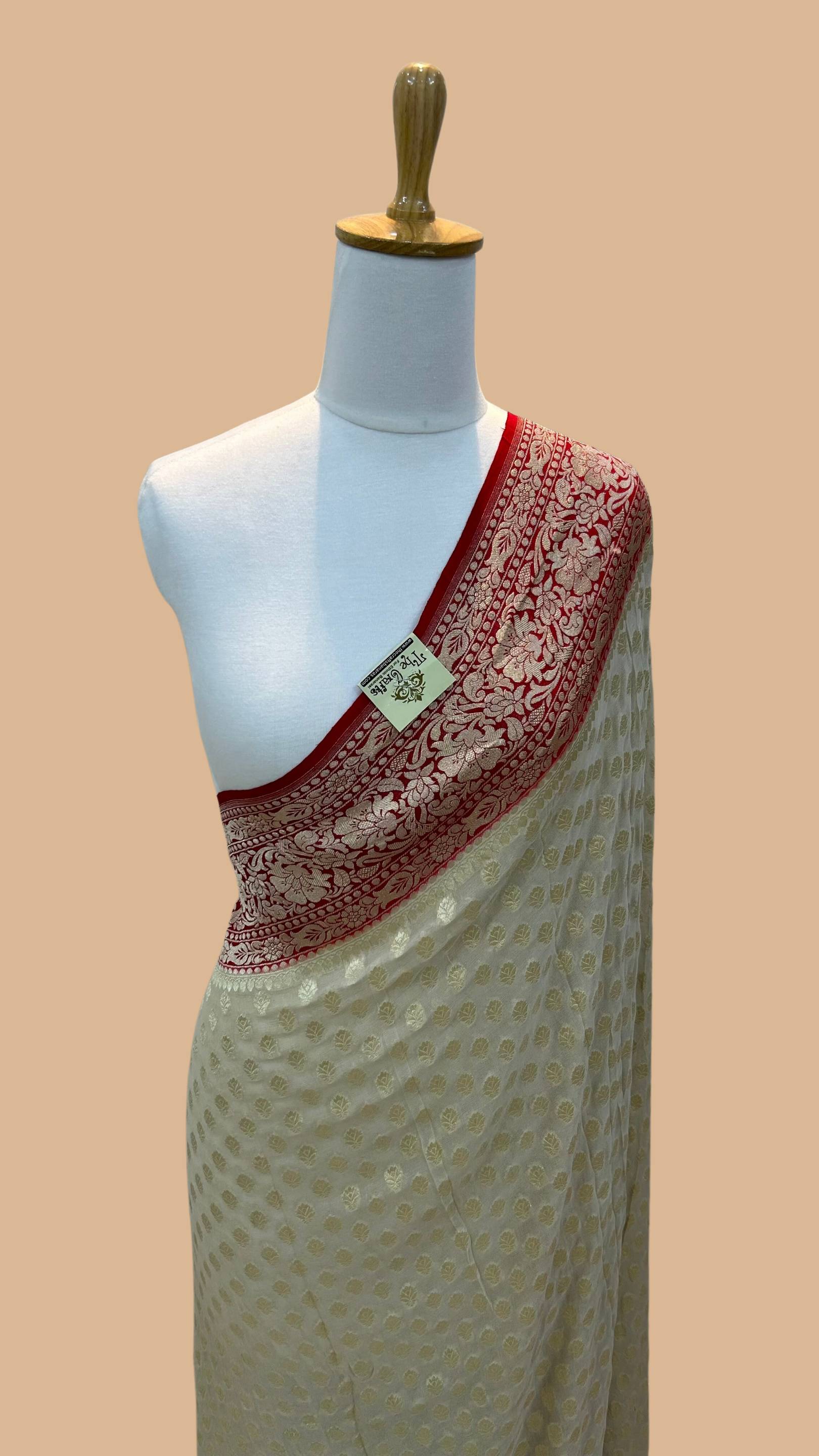 Khaddi Georgette Handloom Banarasi Saree - Water Zari