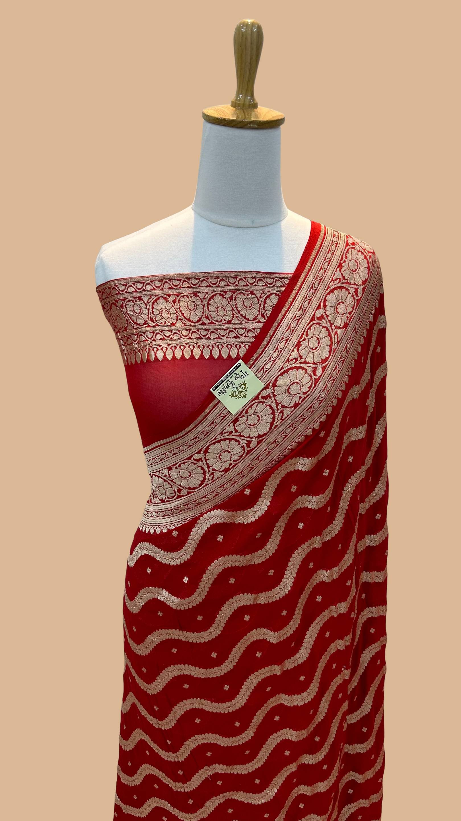 Khaddi Georgette Handloom Banarasi Saree - Water Zari