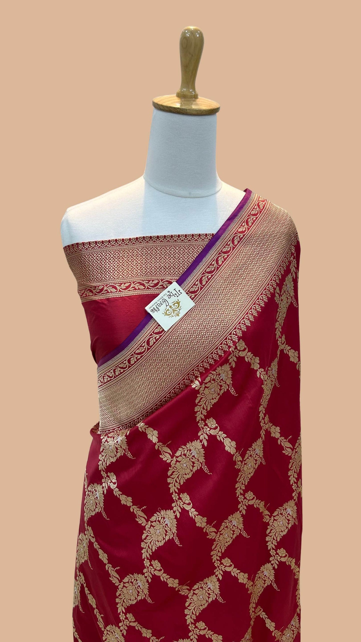 Pure Katan Silk Handloom Banarasi Saree - Kadhua jangla with sona roopa motifs