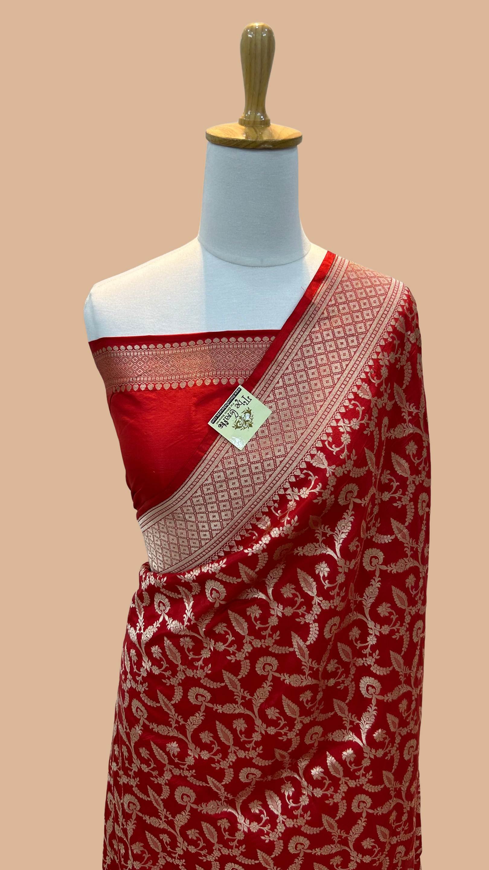 Pure Katan Silk Handloom Banarasi Saree - Jaal work