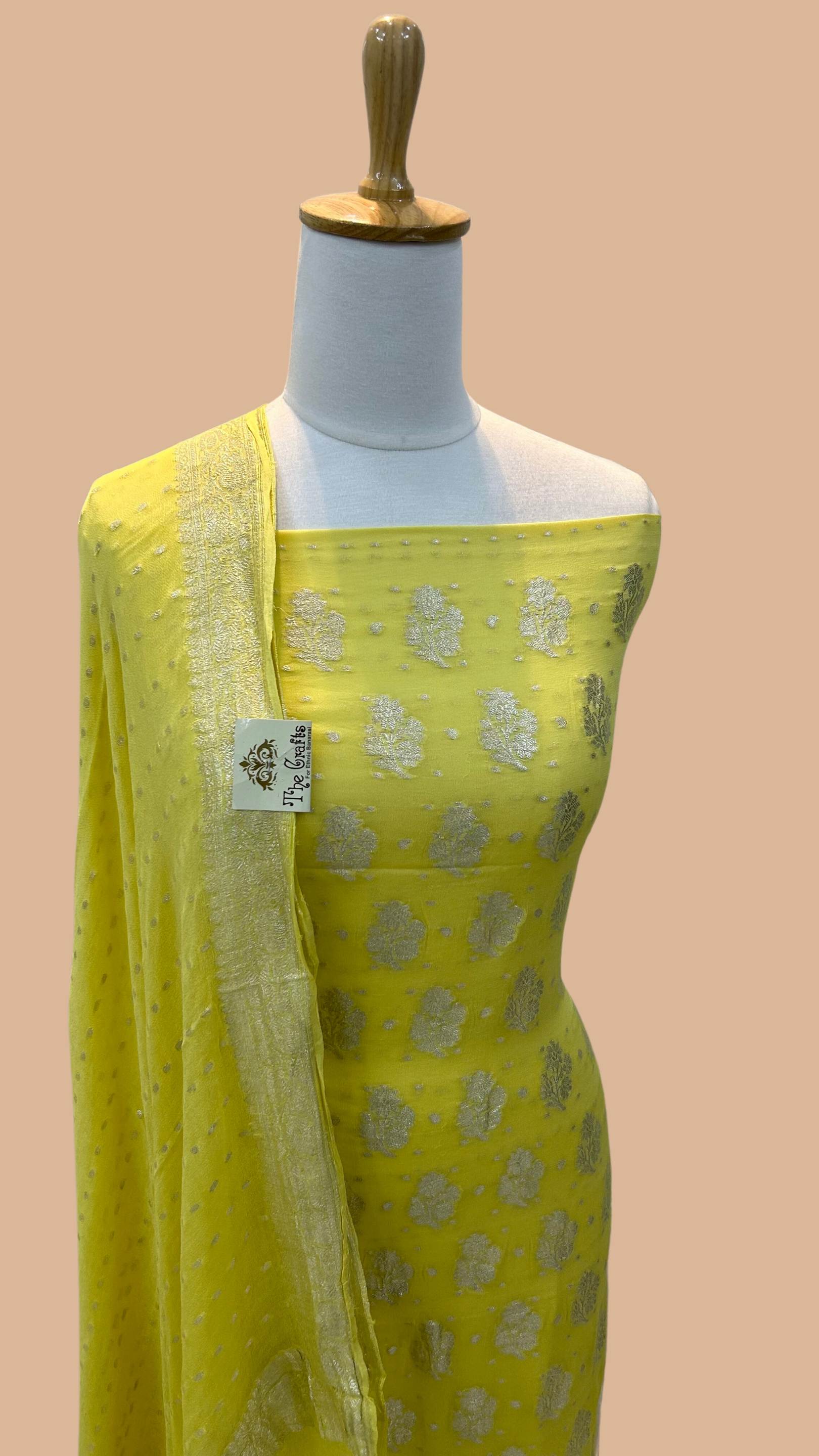 Variable Ladies Banarasi Silk Dress Material at Rs 360/meter in Varanasi |  ID: 16605056273