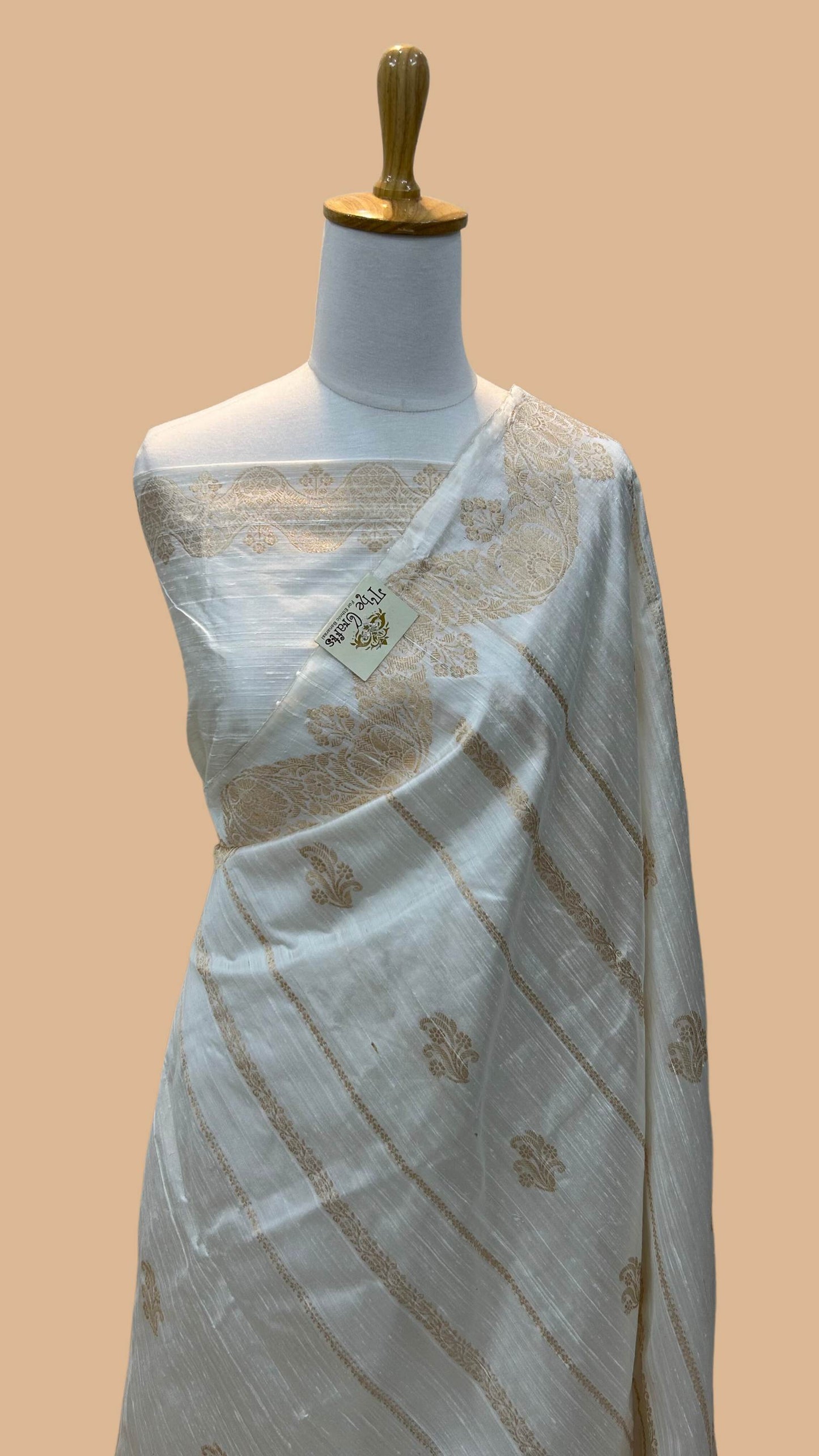 Pure Raw Silk Handloom Banarasi Saree