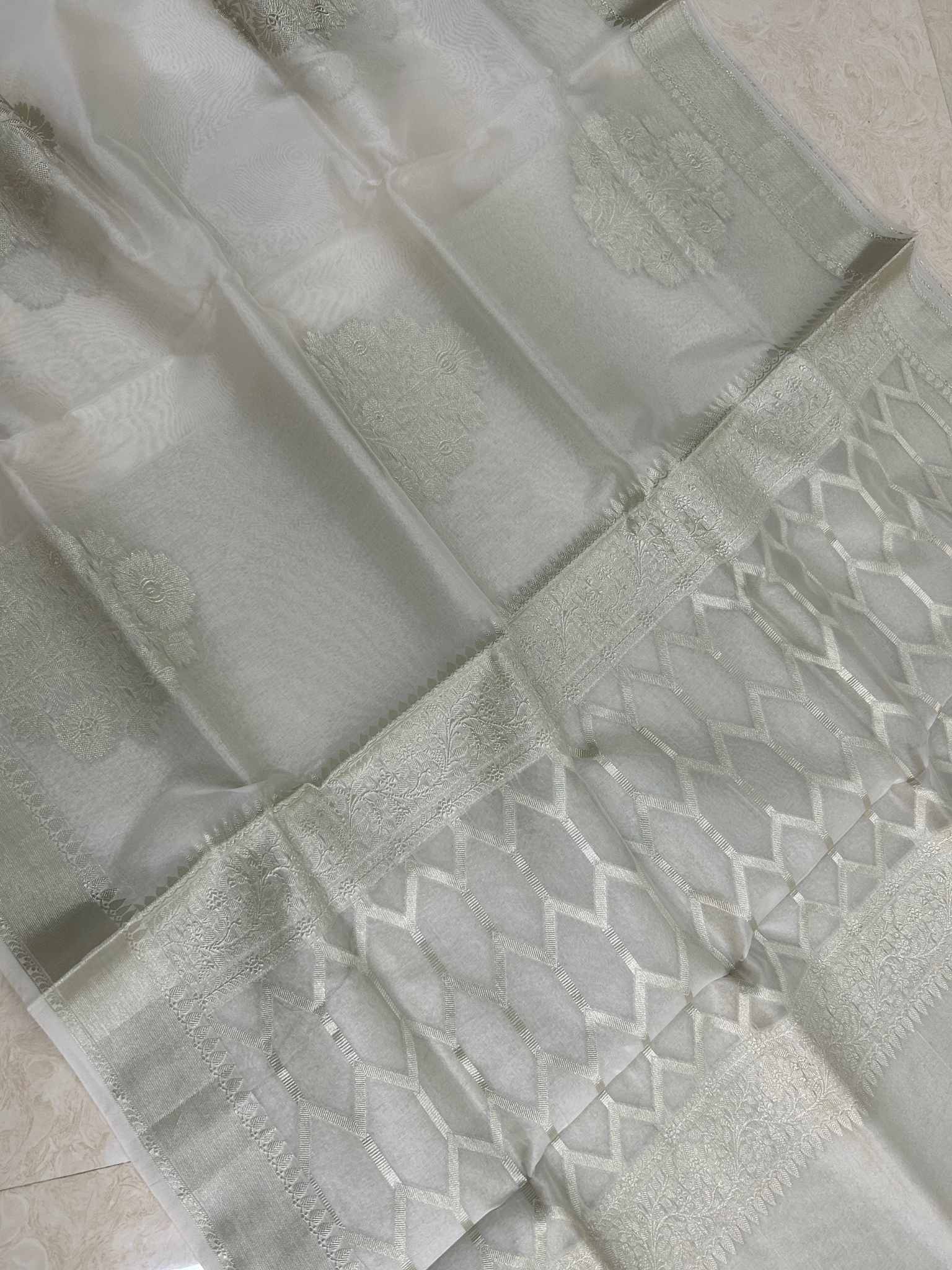 Pure Kora Silk Handloom Banarasi Saree