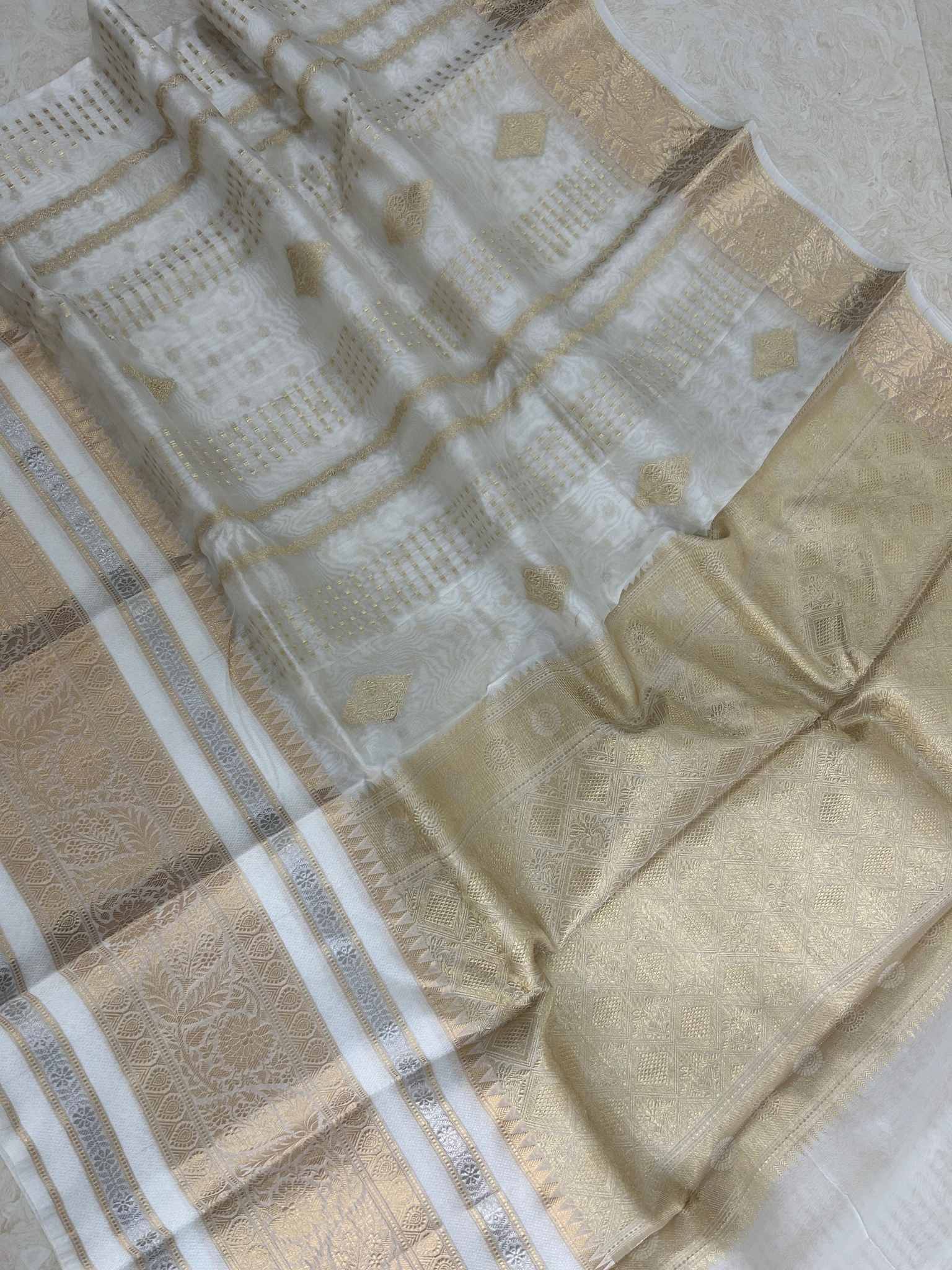 Pure Kora Silk Handloom Banarasi Saree