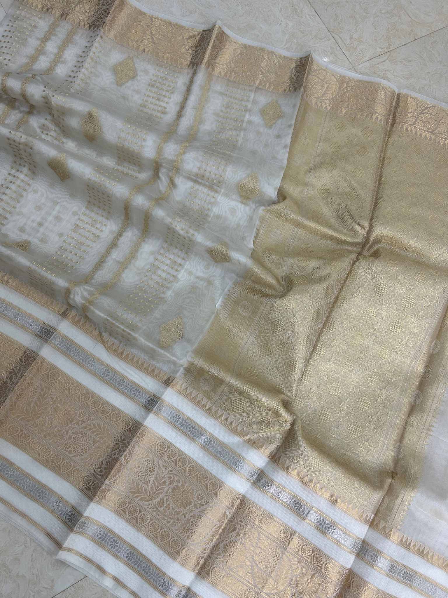 Pure Kora Silk Handloom Banarasi Saree